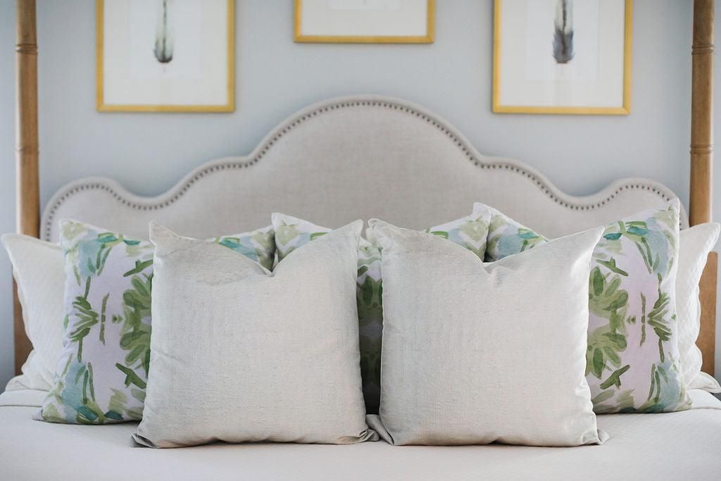 Estate Champagne Luxury Decorative Lumbar Pillow  14" x 20" in Velvet Shimmer | Truett Designs