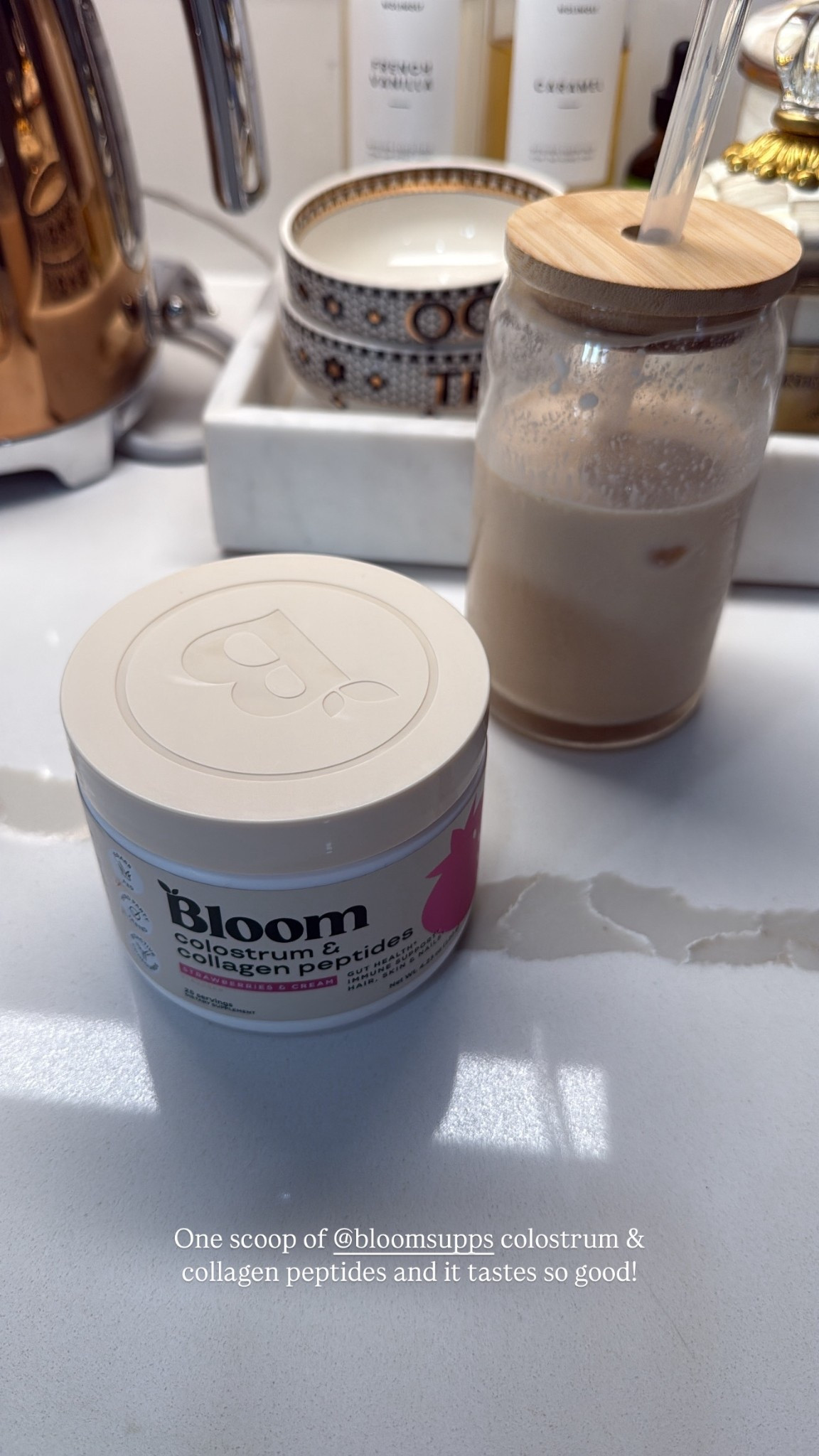 Bloom colostrum & collagen peptides 🍓