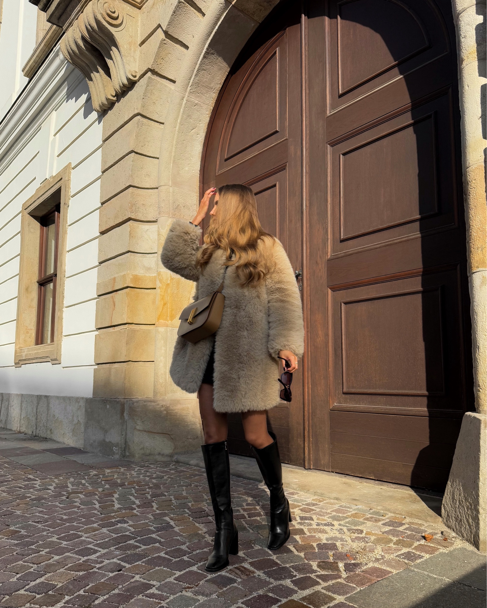 the faux fur coat is out ☁️

faux fur jacket | cozy chic | neutral style
| winter outfit ideas | faux fur coat | fur coat season

#LTKShoeCrush #LTKStyleTip