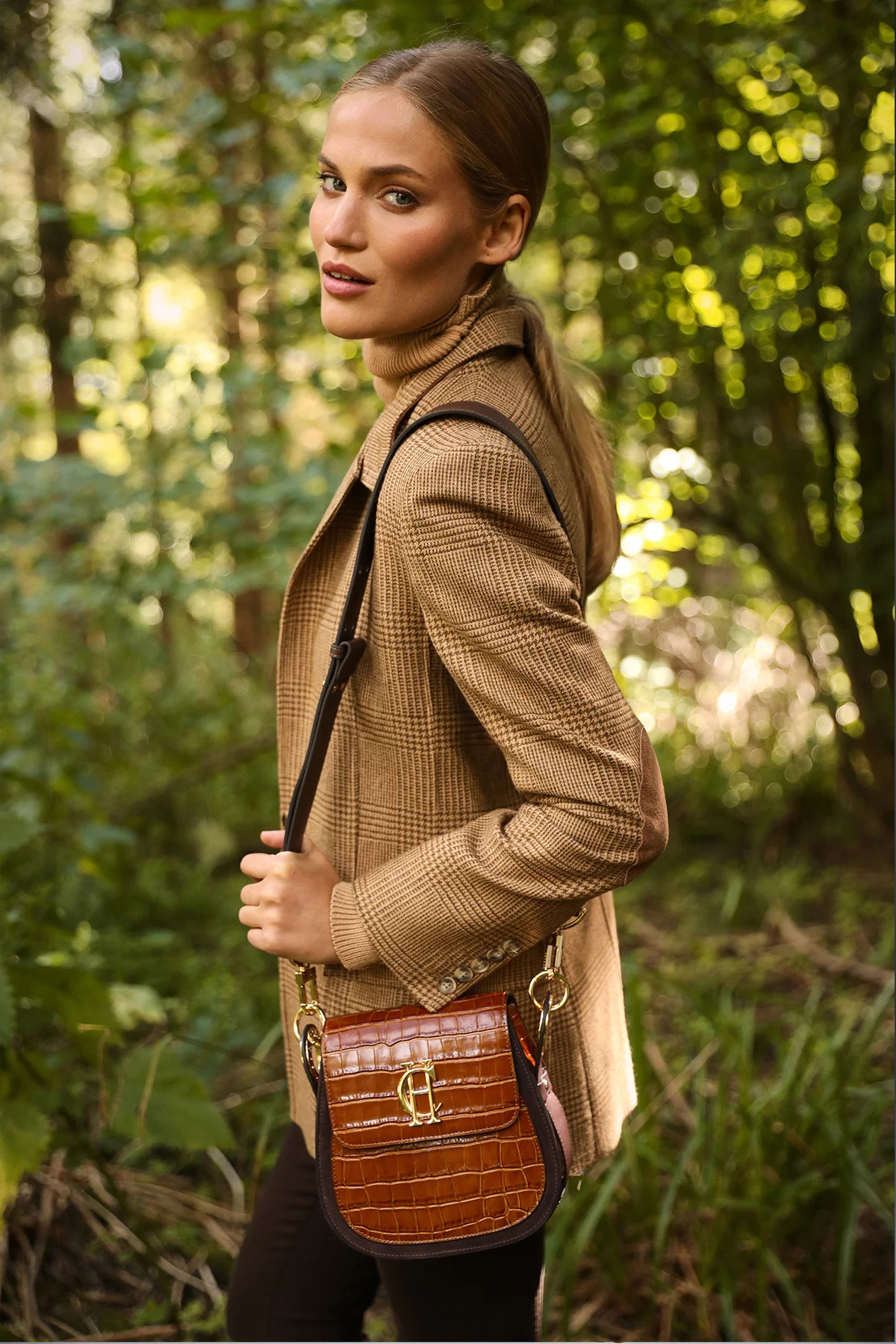 Chelsea Saddle Bag (Tan Croc) | Holland Cooper