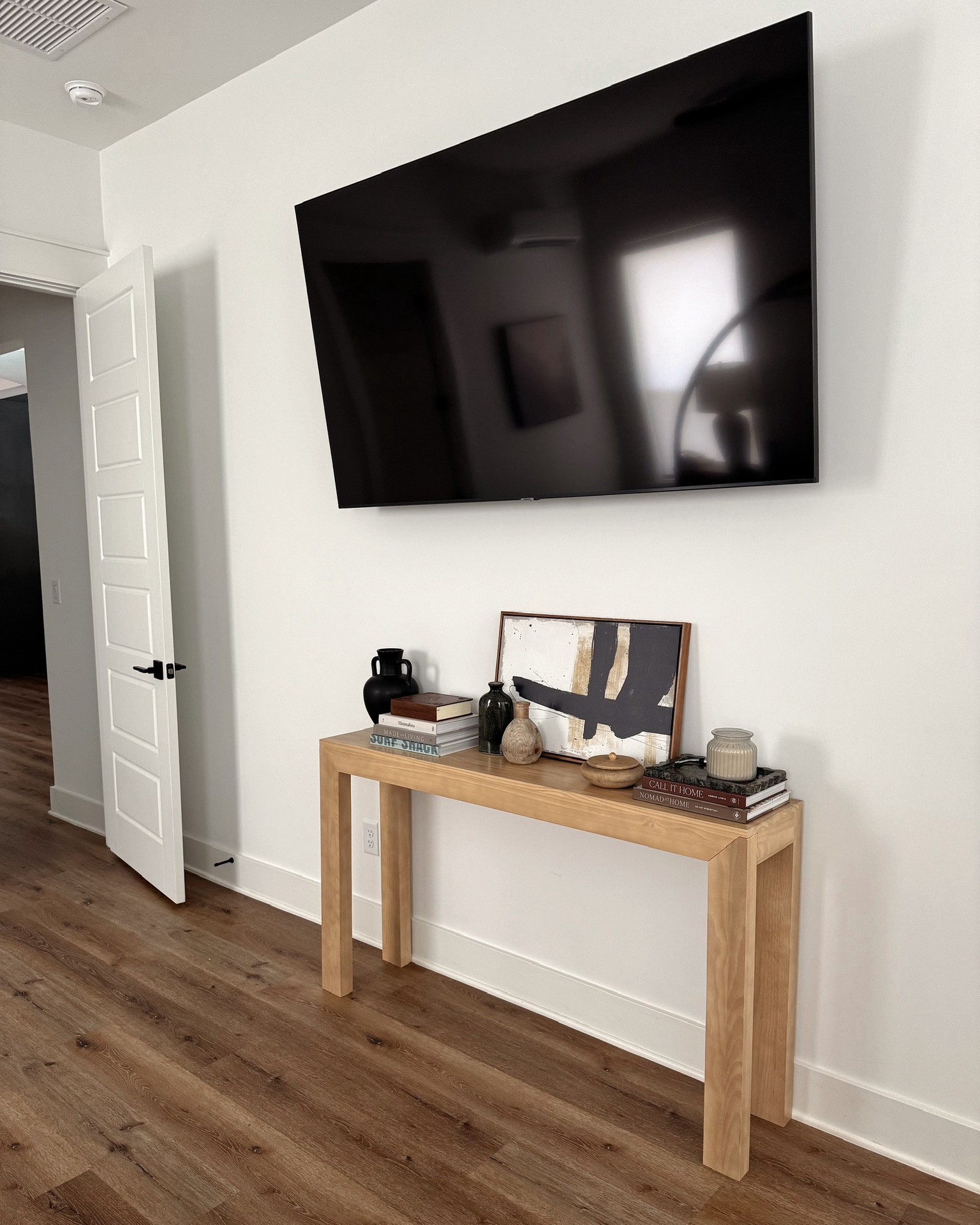 Master bedroom console table decor 

#LTKStyleTip #LTKHome #LTKFamily