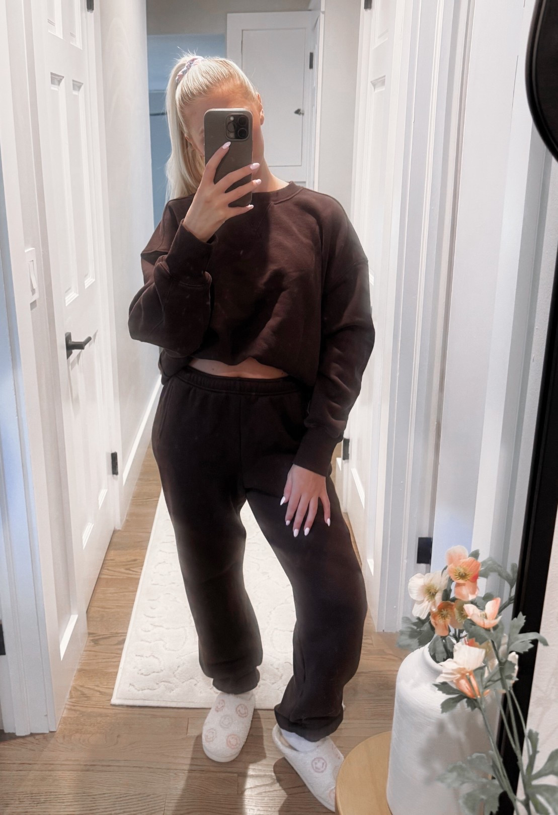 Brown sweat set for fall 🤎
Aerie cloud jogger (small) + oversized crewneck (medium) 

#LTKSeasonal #LTKStyleTip #LTKFallSale