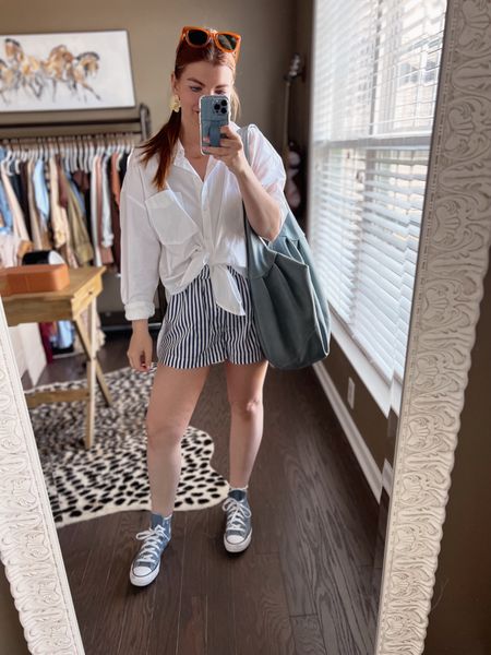 My mom #OOTD with these anthropologie boxers and the Bennett button down I keep raving about.  Ordered it in white and no regrets. 

Bag, top, shorts, shoes, and sunglasses all linked. 

Medium in top and shorts 



#LTKsalealert #LTKfindsunder50 #LTKstyletip