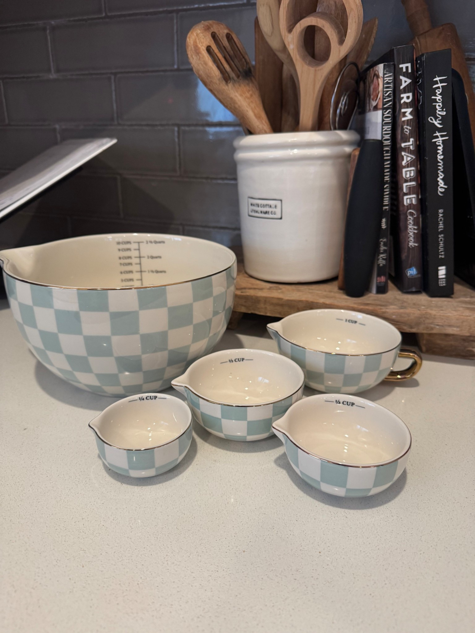 In love with this set from Walmart!  And it’s only $25 

#LTKHome #LTKfoodie