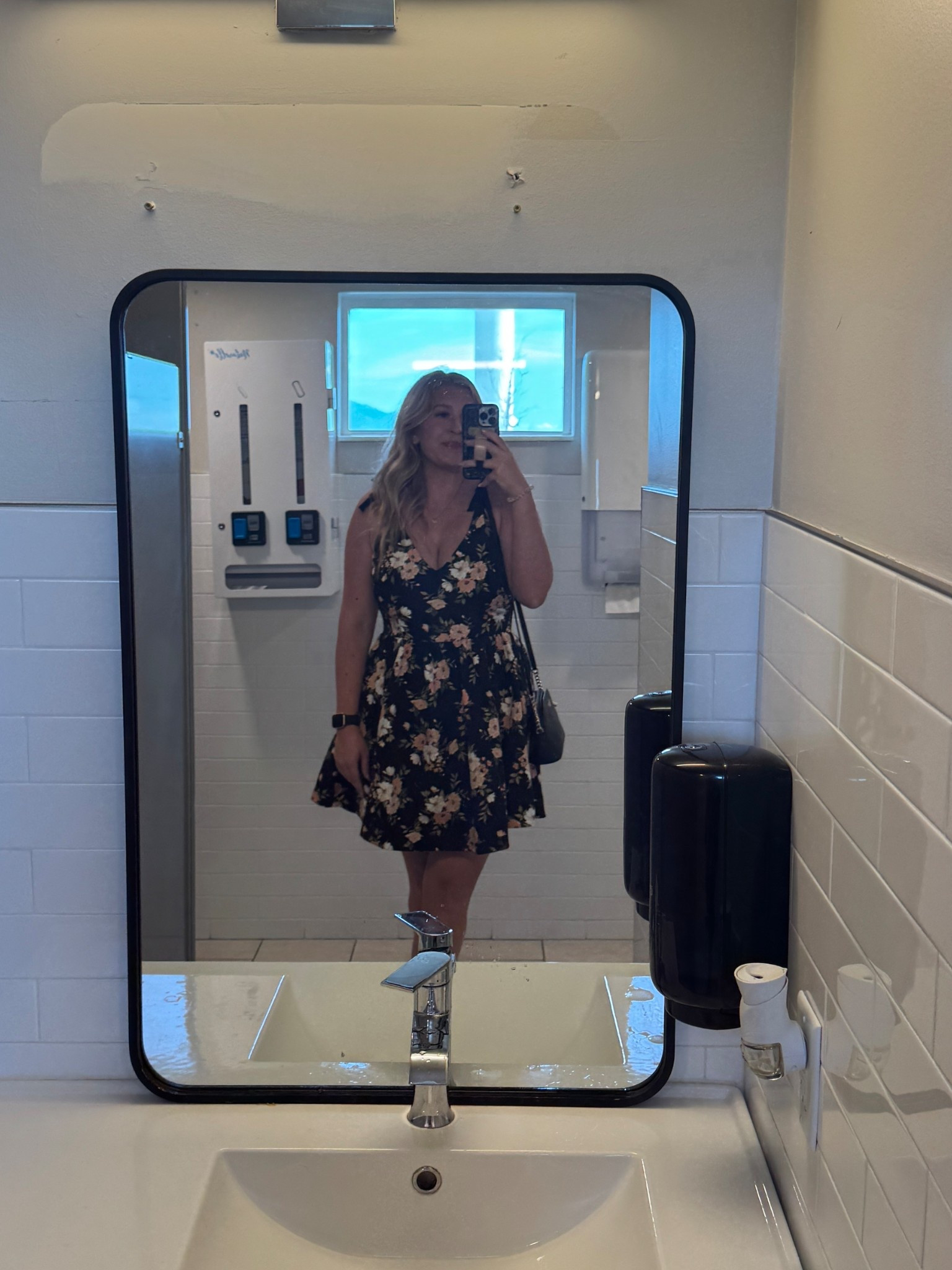 Wedding guest outfit, summer formal outfit, floral dress, fit and flare dress, event dress, summer dress, midsize dress, busty dresss

#LTKMidsize #LTKWedding #LTKParties