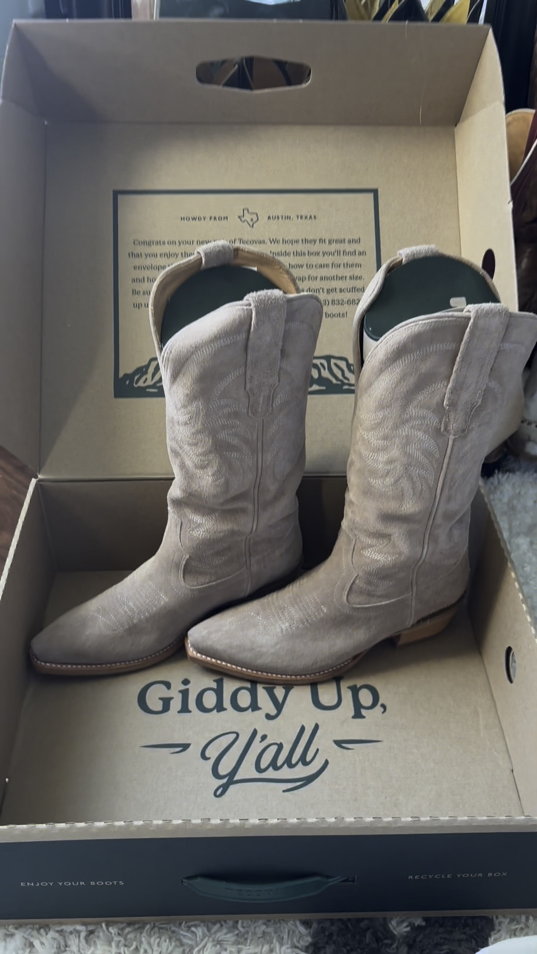 What I’d snag from the early Black Friday Tecovas sale! Ends tomorrow! Code earlybf24 gets you 20% off your order!

#LTKShoeCrush #LTKCyberWeek #LTKGiftGuide