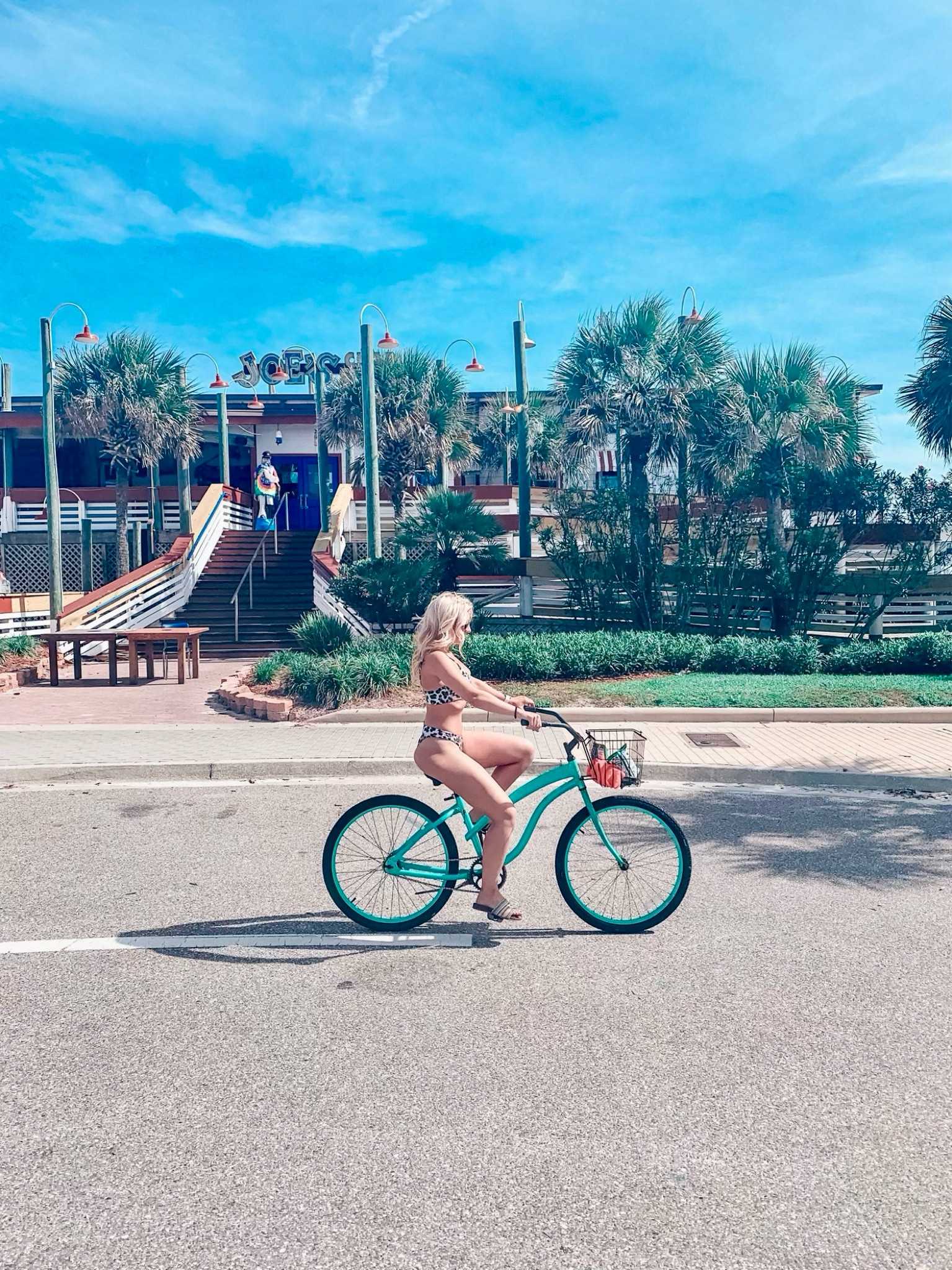 Bikini and bikes 🤍

2023 swim 
Beach cruiser 
Summer fashion 
Summer 2023 