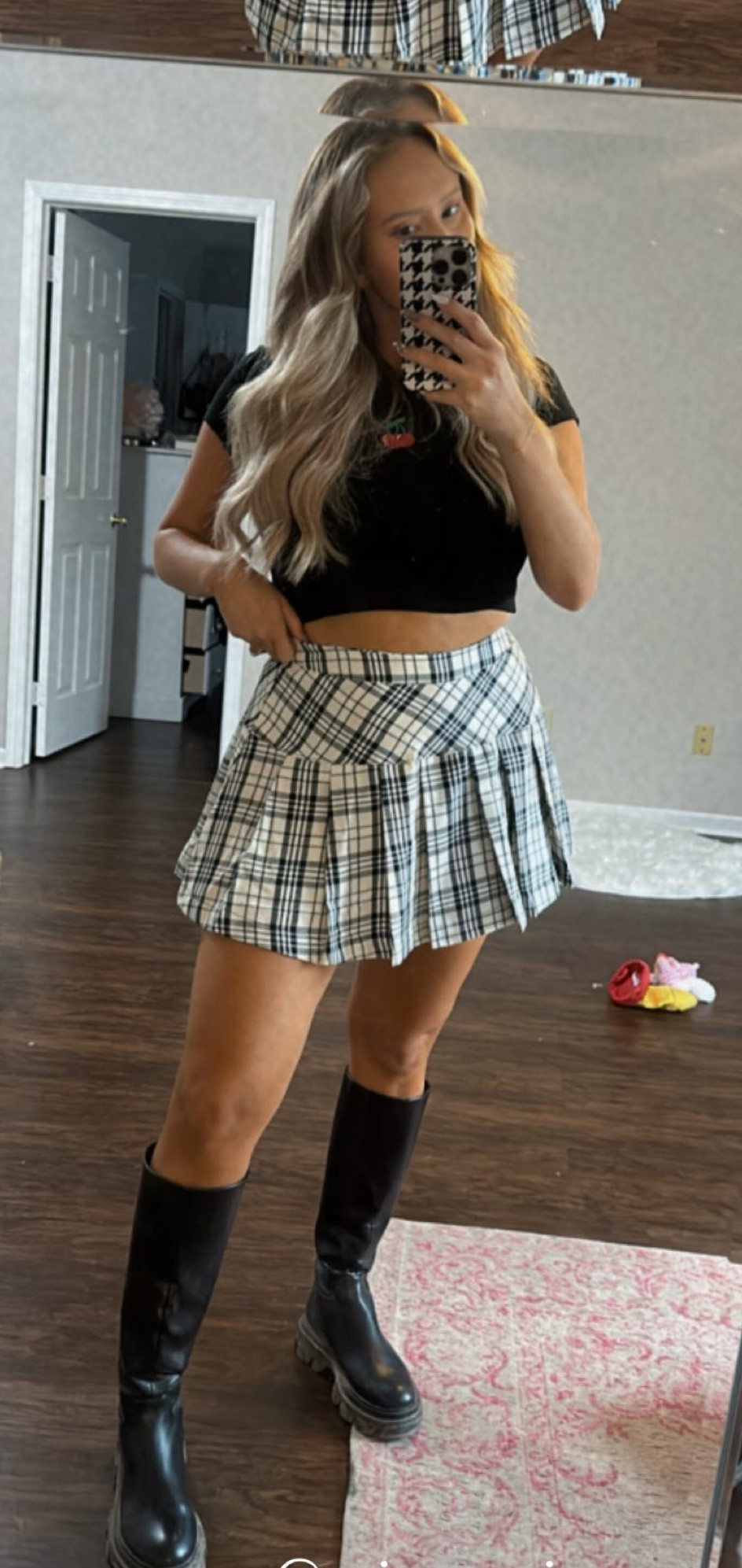 Plaid skirt, plaid pleated skirt, pleated skirt, black boots, lug boots 

#LTKshoecrush #LTKfindsunder100