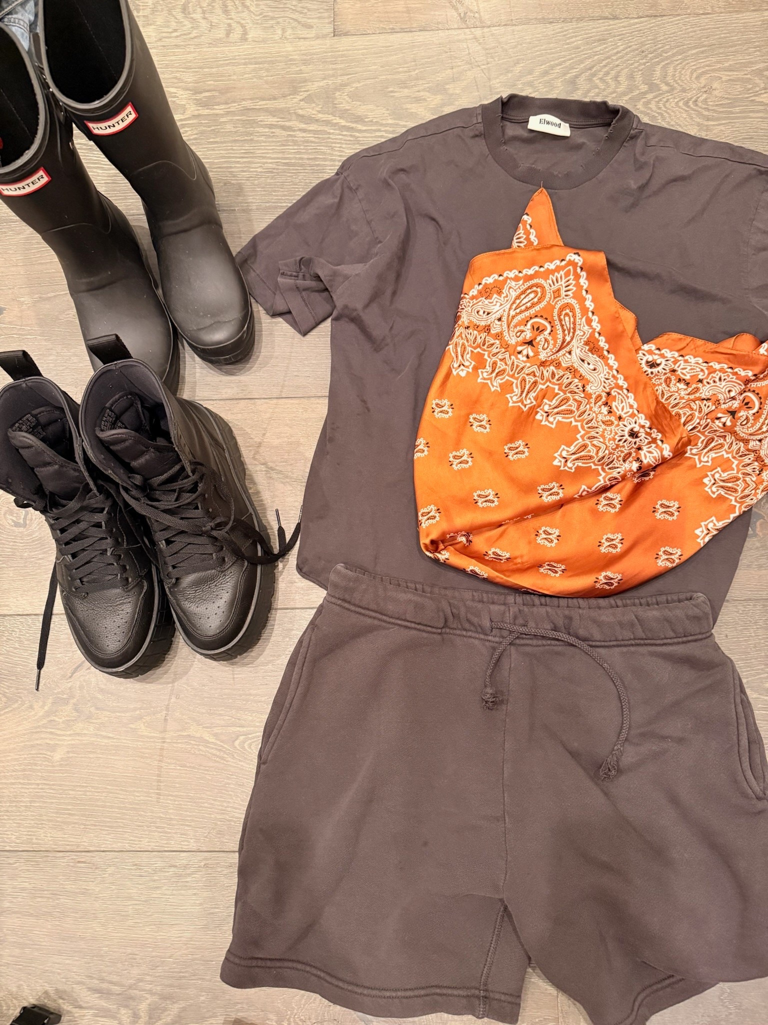 Love everything from Elwood 🧡

#LTKgrwm #LTKdayinmylife #LTKootd