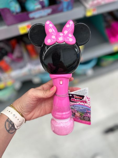 If you’re headed to a Disney theme park or Disney on Ice then this bubble wand is a MUST!! Don’t get stuck paying $40+ for one when you can get these cute bubble wands for under $8!! These would also be cute Easter basket stuffers! 

Disney bound, Disney, Easter basket, Easter, kids toy, vacation 

#LTKSeasonal #LTKkids #LTKtravel