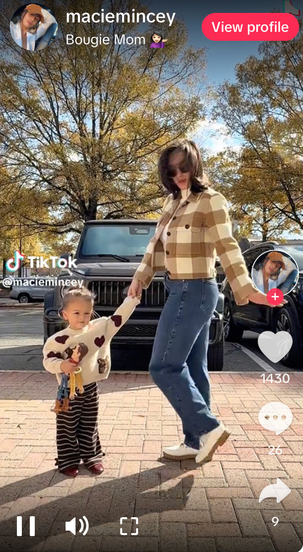 Mommy & Me Fit 


#mommyandme #toddleroutfit #ootd #fallfits #fall #momlife 

 #LTKdayinmylife #LTKootd #LTKmomlife