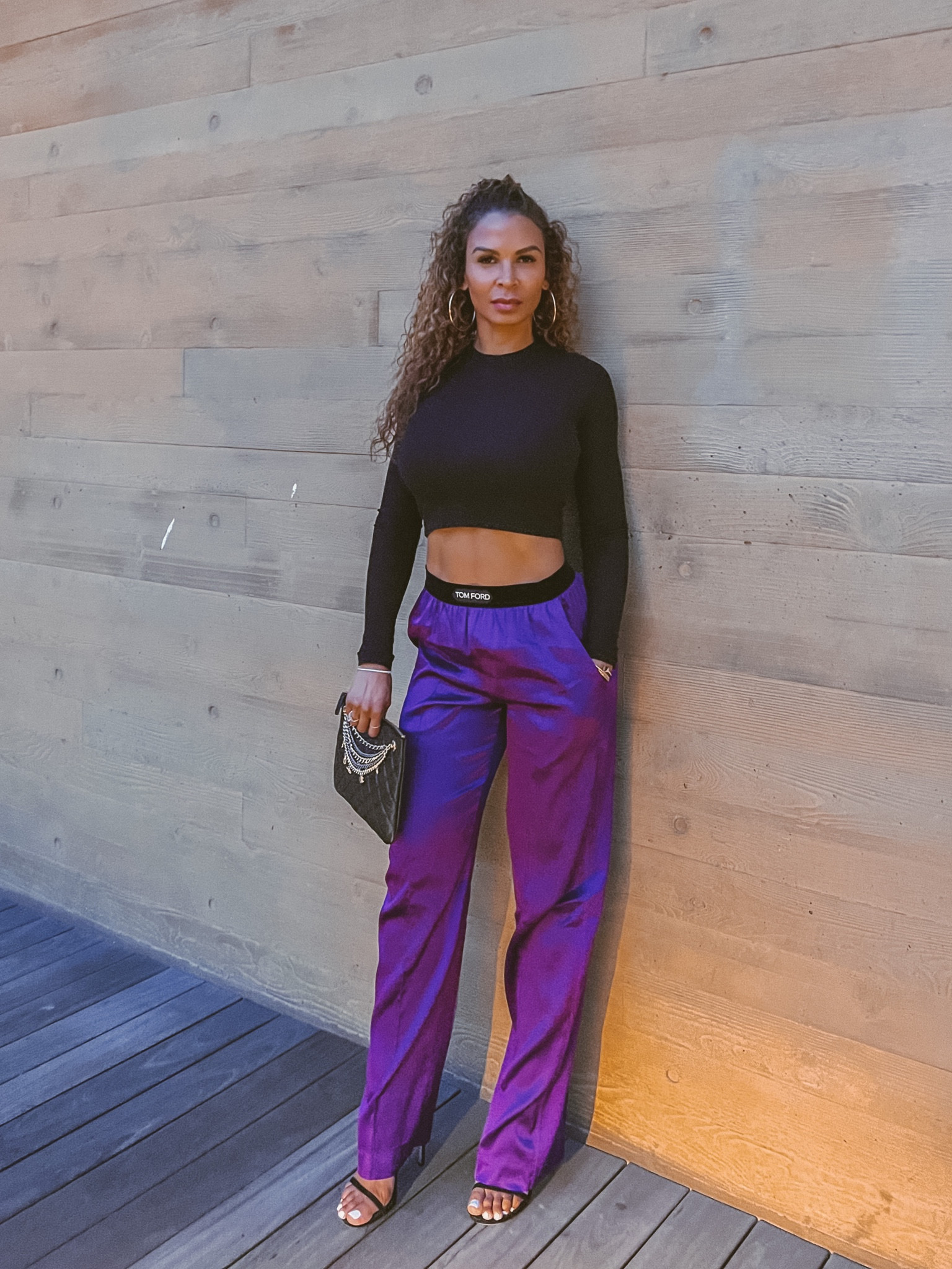 Loved this outfit for a dinner in Malibu. The satin pants make it look dressy but it feels like you’re wearing pajamas 😝