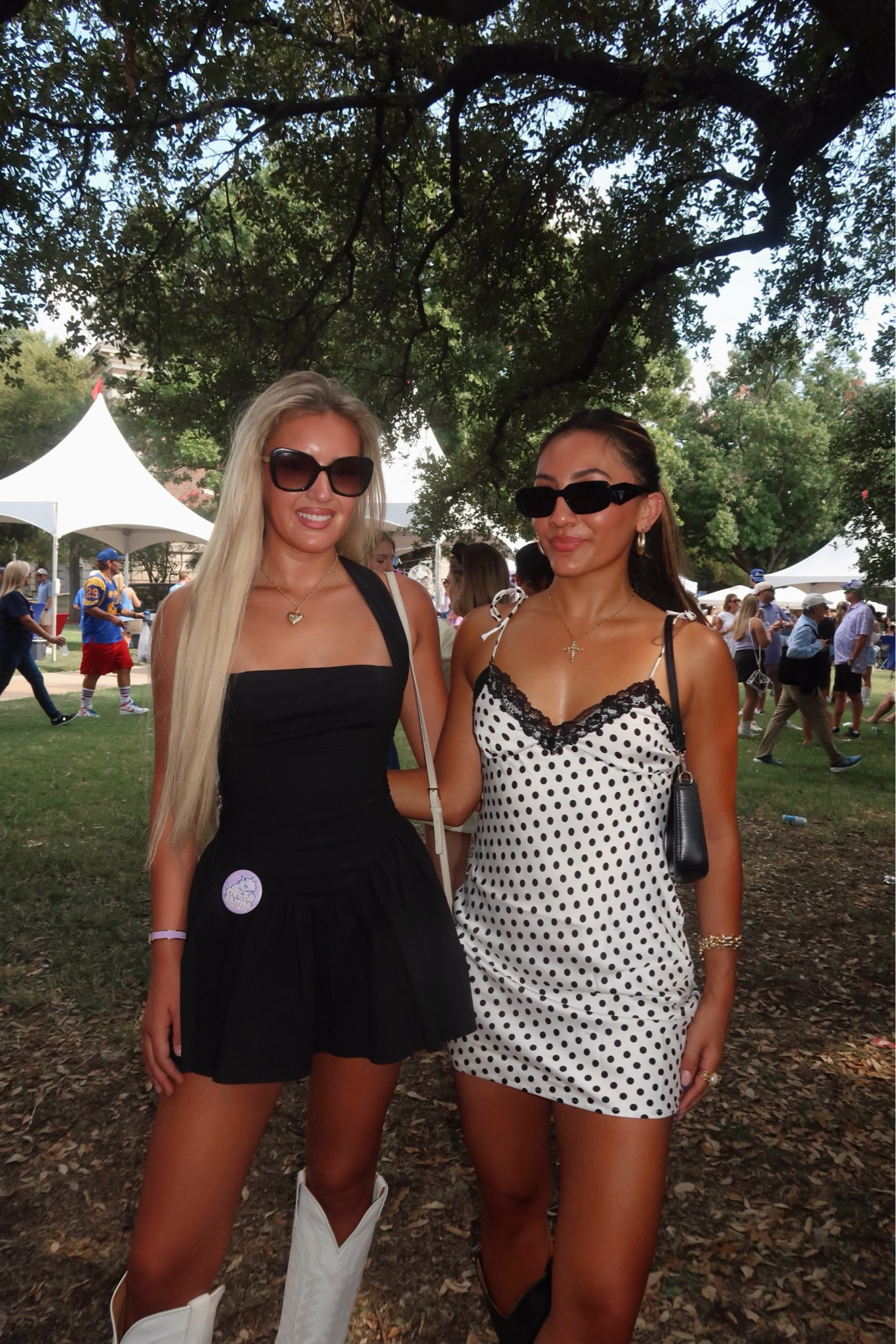 gameday fits🖤

#LTKFallSale #LTKSeasonal #LTKStyleTip