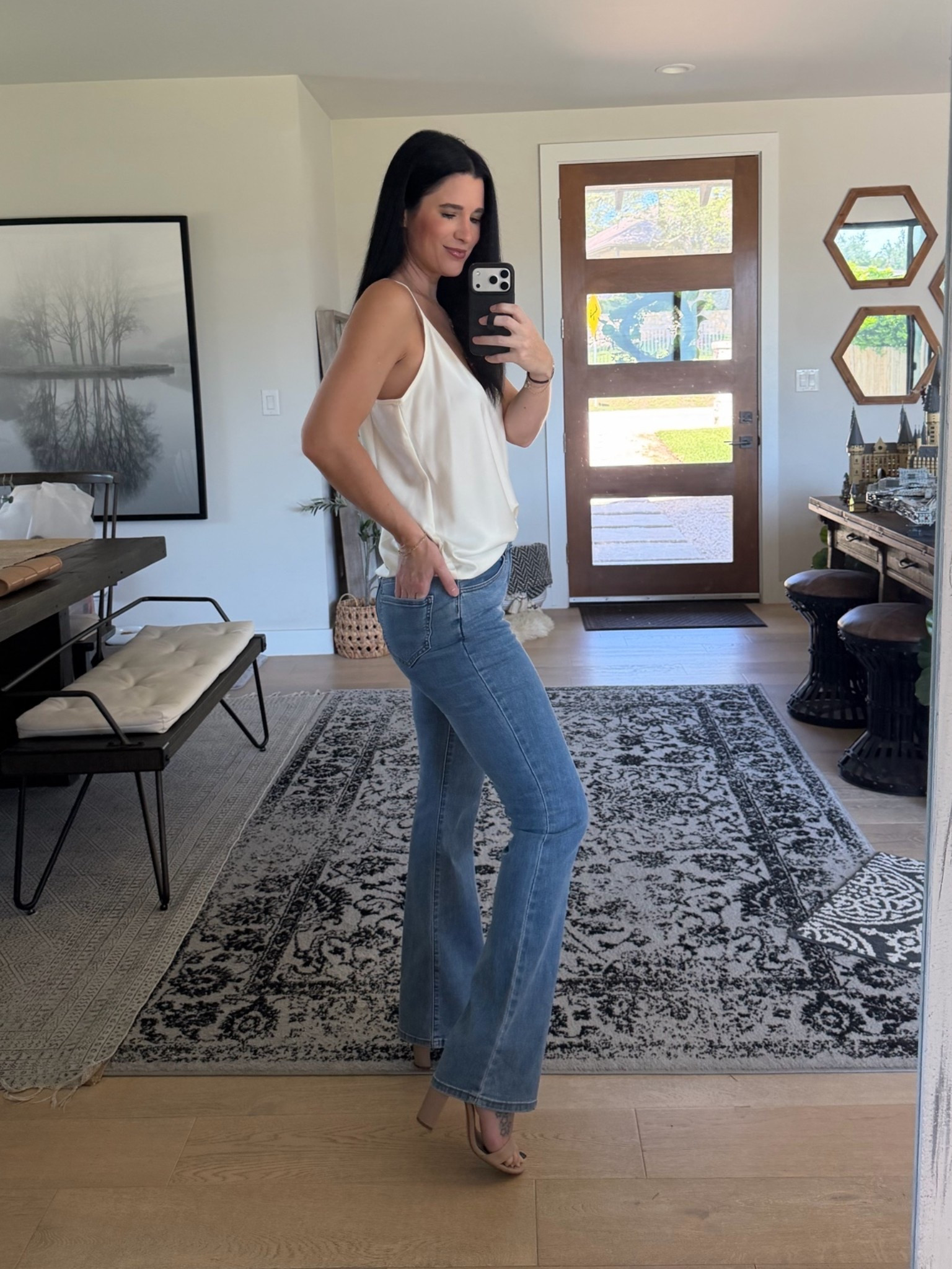 My @thenolishop  camisole and jeans are both up to 70% off with code INSIDER! 

I’m wearing a medium in the cami but needed a small, it runs large. I’m wearing a 27 in the jeans. I’m 5’8” for reference.

#LTKTall #LTKSaleAlert #LTKOver40