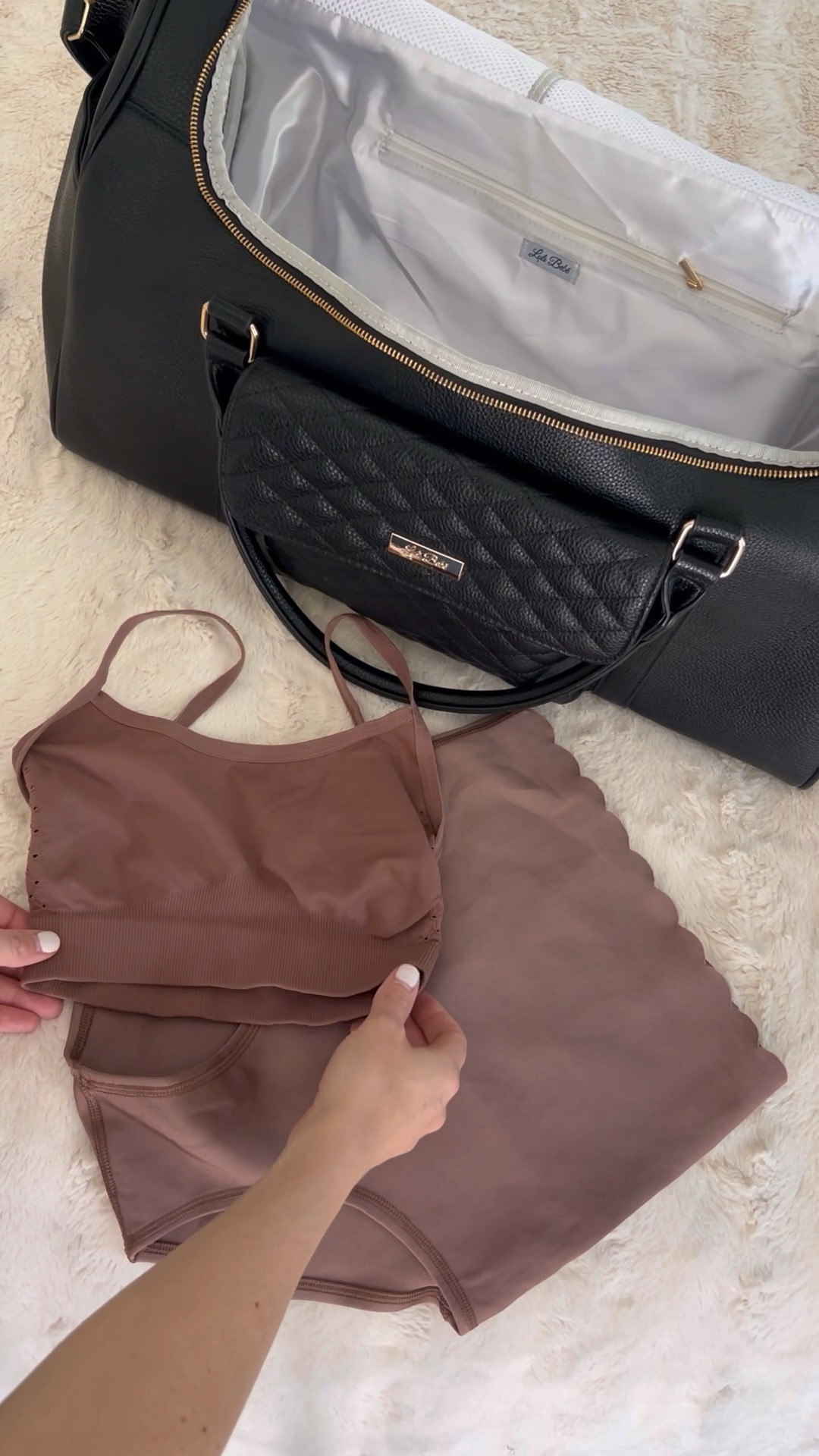 Hospital bag essentials 👏🏼 here’s a peek inside my labor & postpartum must haves to have with me. Bao Bei code: KIMPERRYCO

Maternity bump pregnancy

#LTKbump #LTKfitness #LTKbaby