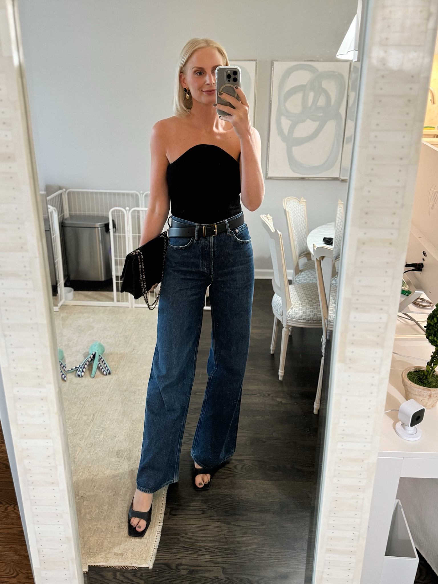 Tonight’s look! Size down in the jeans. Top fits tight at first, but stretches out as you wear it - take your usual size! 

#LTKStyleTip