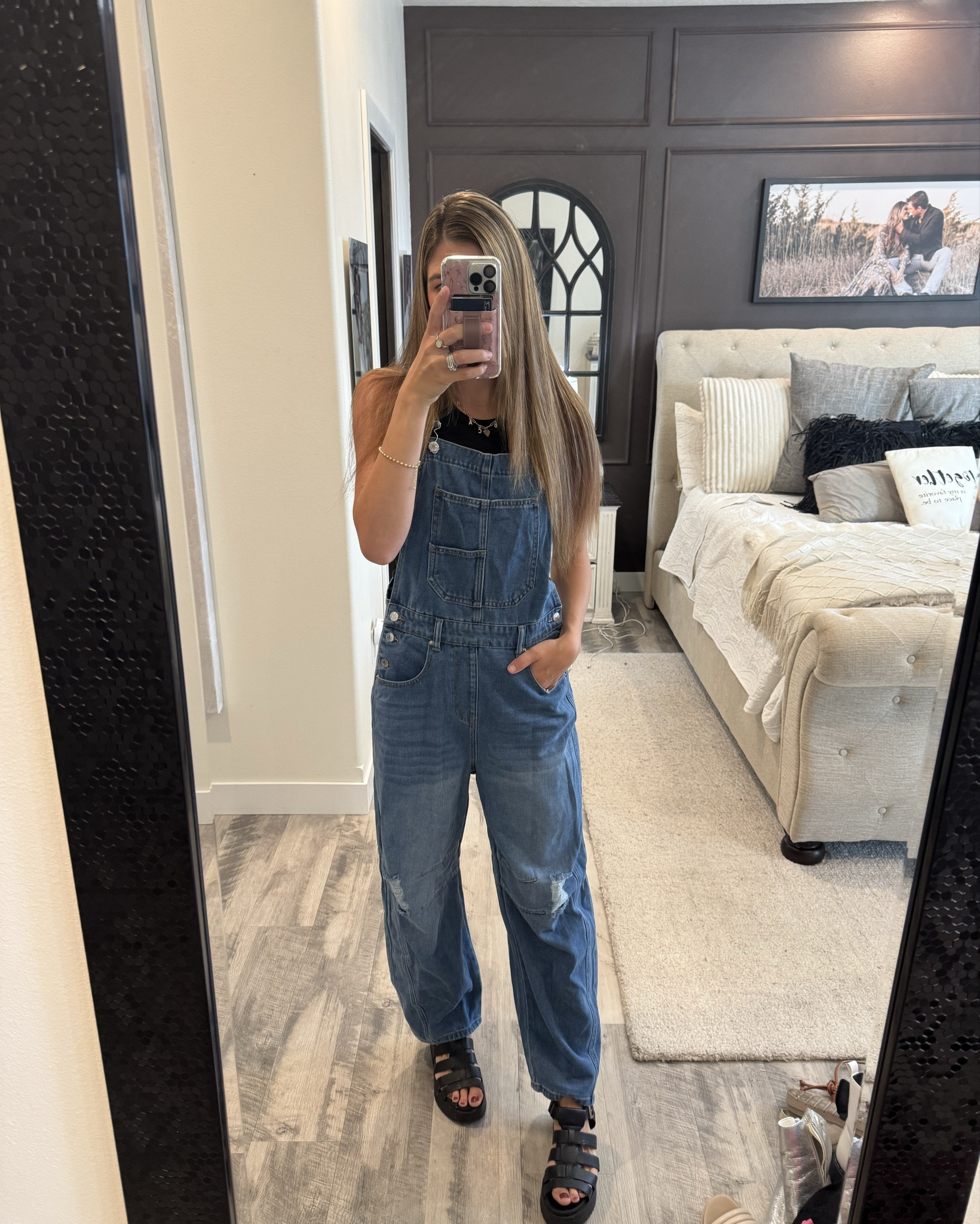 Women’s overall bibs 

#LTKShoeCrush #LTKSeasonal #LTKStyleTip