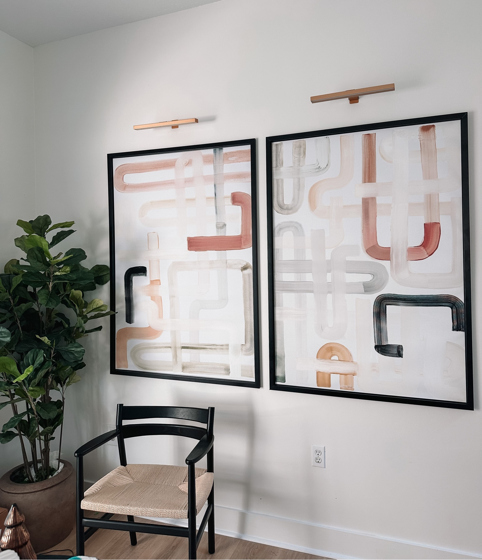 Battery powered sconces from amazon— come with a remote and under $40 

#LTKunder50 #LTKhome #LTKFind