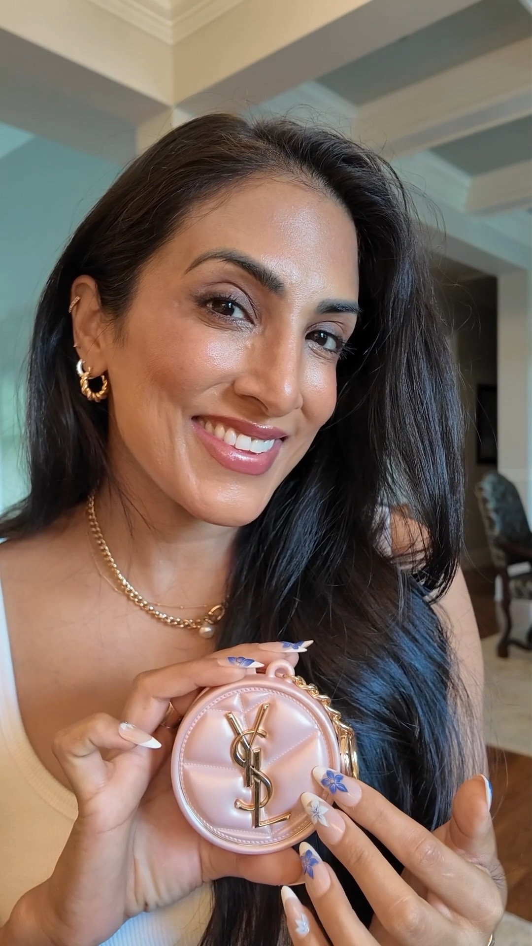 Tap, Set, Glow! Can you see the shine with the foundation. You can lay it on light or thick. It’s just perfect. ￼I’m wearing MC10

#LTKBeauty #LTKOver40 #LTKgrwm