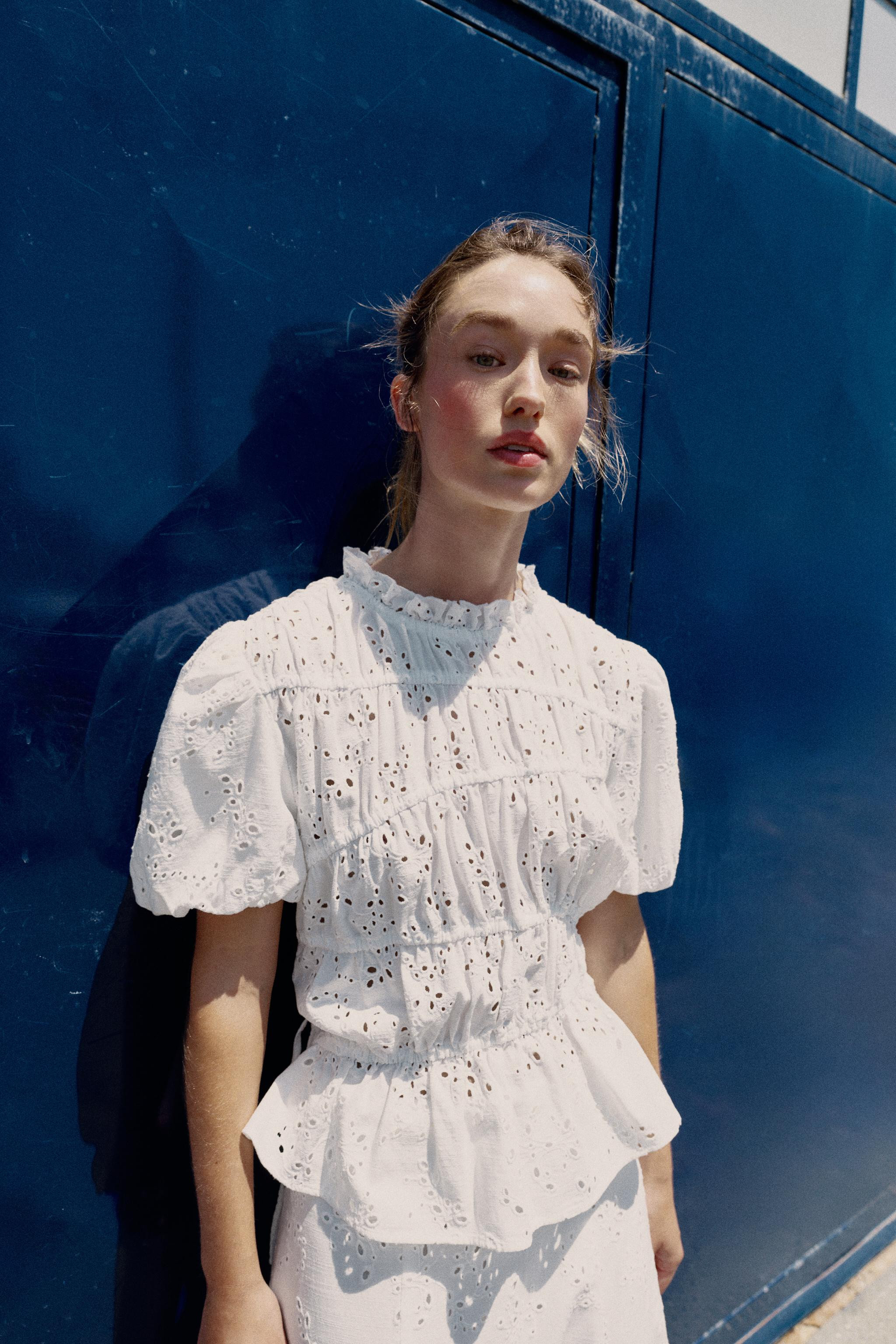 EMBROIDERED EYELET RUCHED TOP | Zara US