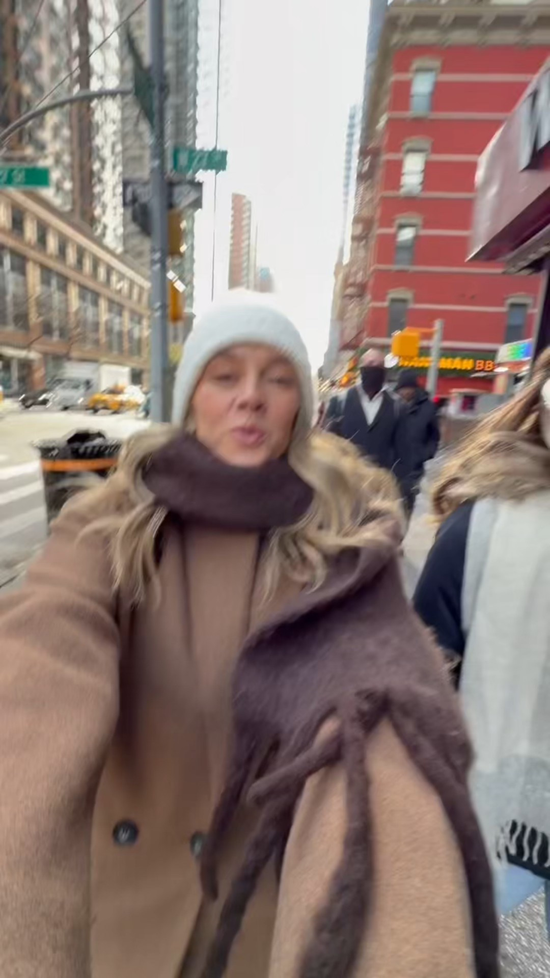 Vlogmas day 10! spend the day with me in NYC🚕

fashion, trendy fashion, winter fashion, sweaters, winter outfit, cold weather outfit, christmas sweater, trendy winter fashion, NYC, new york fashion, vlogs

#LTKvlog #LTKdayinmylife #LTKSeasonal