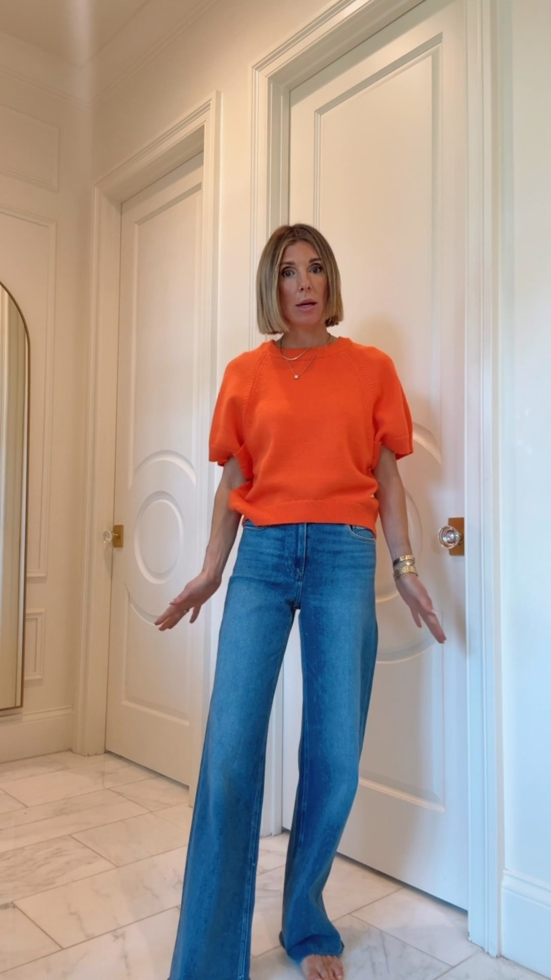 This week’s BEST SELLER! I can’t get enough of this sweater. Sizes are going fast. These jeans fit tts and I'm 5'7 for reference.

#LTKootd