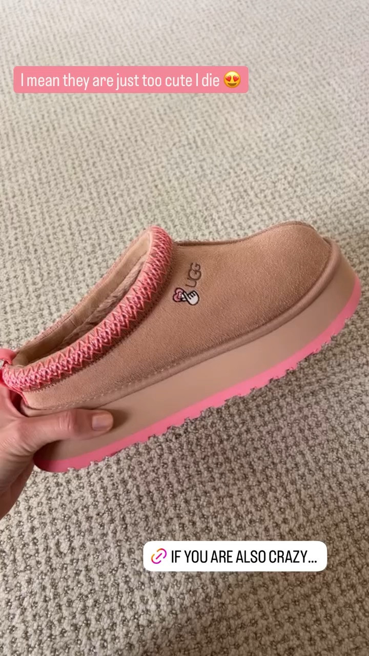 Big time obsessed with these limited edition Valentine Tazz Ugg slippers 💗

#LTKFamily #LTKGiftGuide #LTKSeasonal