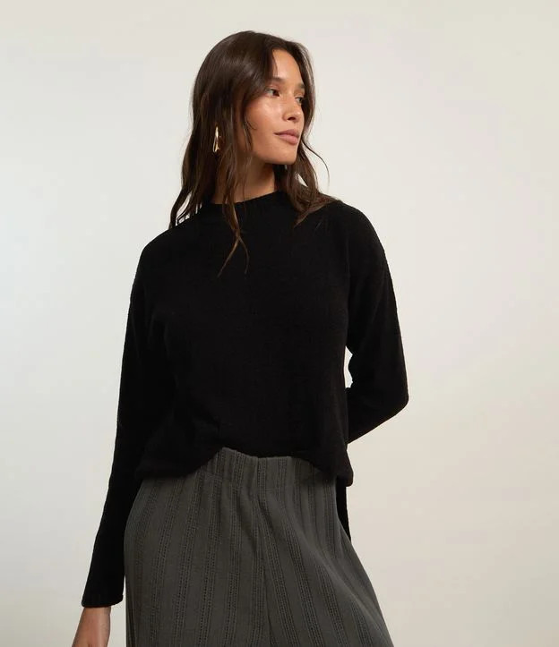 Suéter em Tricô Texturizado com Cava Deslocada Amarelo | Renner (BR)