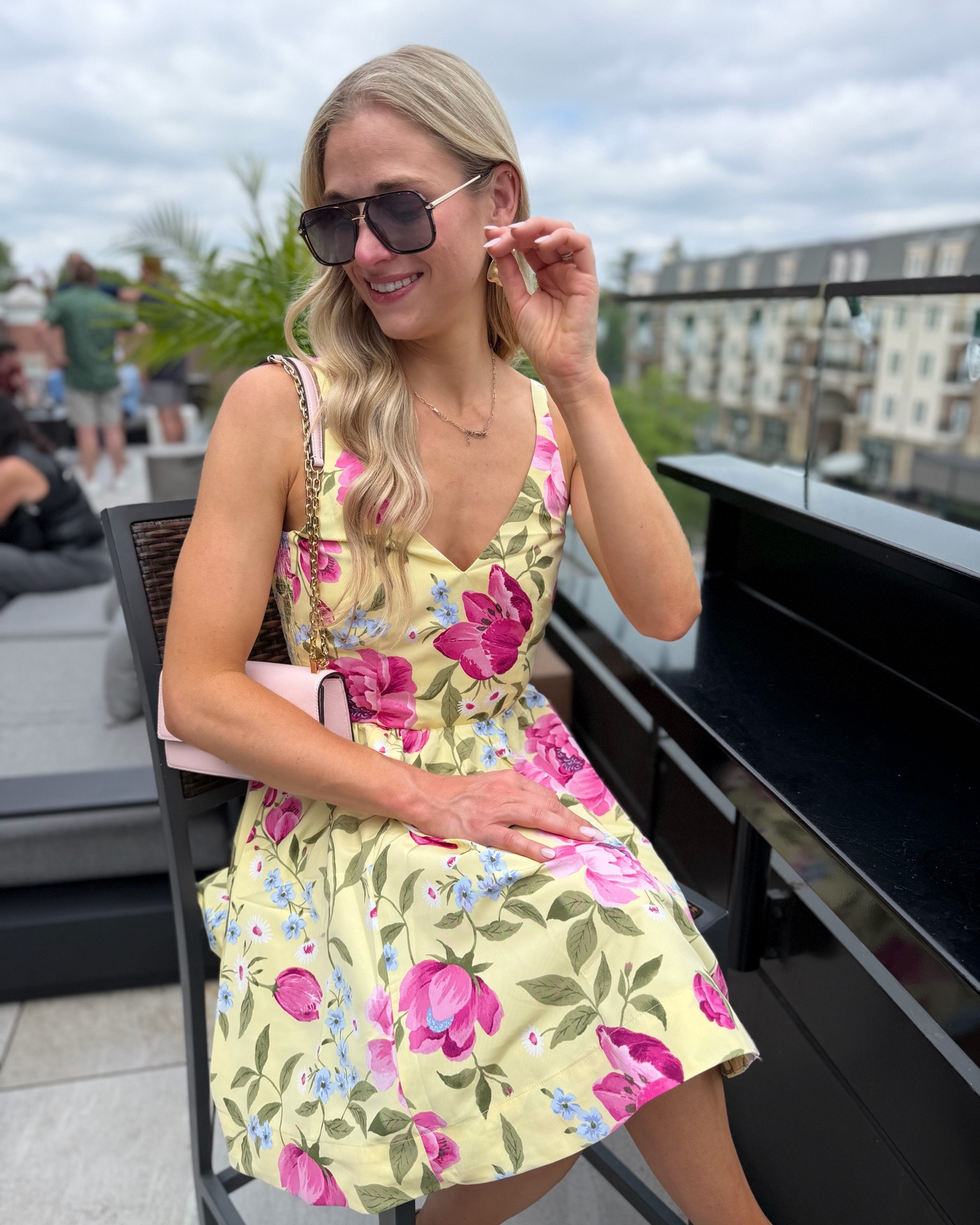 The prettiest dress AND it’s from Old Navy! Xs tts! Could wear it for a date night or to a wedding!
🌸🌸🌸🌸🌸🌸🌸🌸🌸🌸🌸🌸🌸🌸 wedding guest dresses. Wedding guest dress. Some dresses. Date night outfits. Good night dresses. Special occasion dresses. Four dresses. Butter yellow dresses. Butter yellow dress.