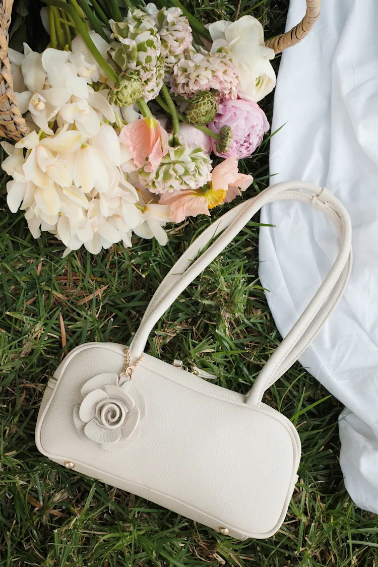 Judy Beige East-West Shoulder Bag | Lulus