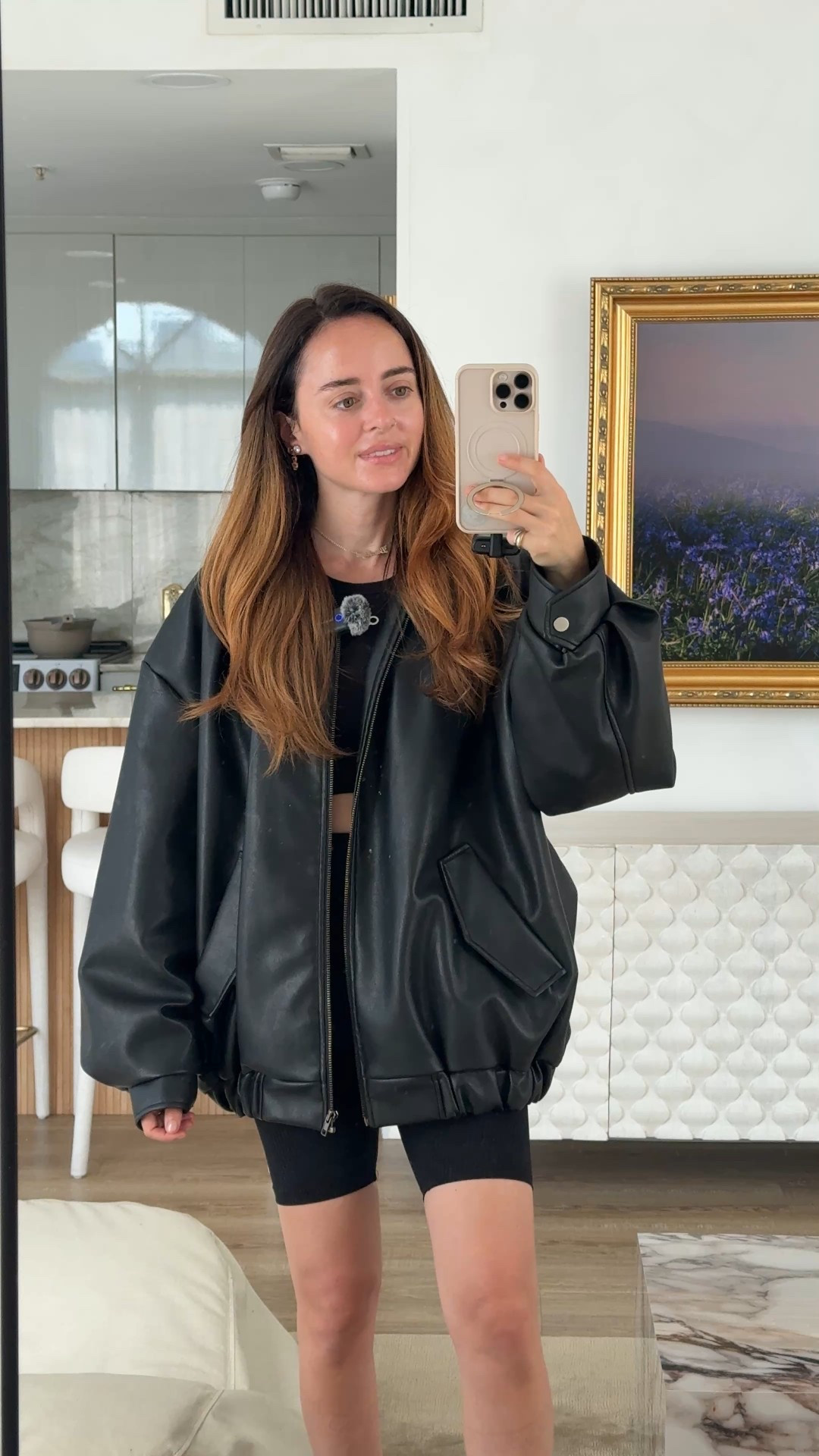 A simple and sporty look 😎

#ootd 
#workfromhome
#athletic 

#LTKPetite #LTKSummerEdit #LTKActive