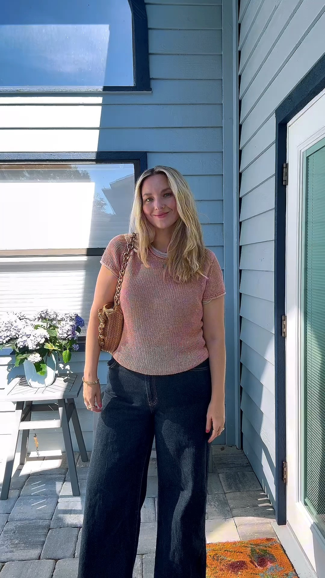 Linen, straw, and dark denim 💗

#LTKootd #LTKSaleAlert #LTKMidsize