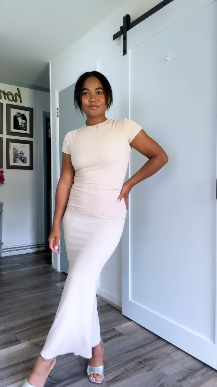 Two piece that is perfect for the fall and so many ways to style this. A definite must have.

#LTKBacktoSchool #LTKStyleTip #LTKFindsUnder50