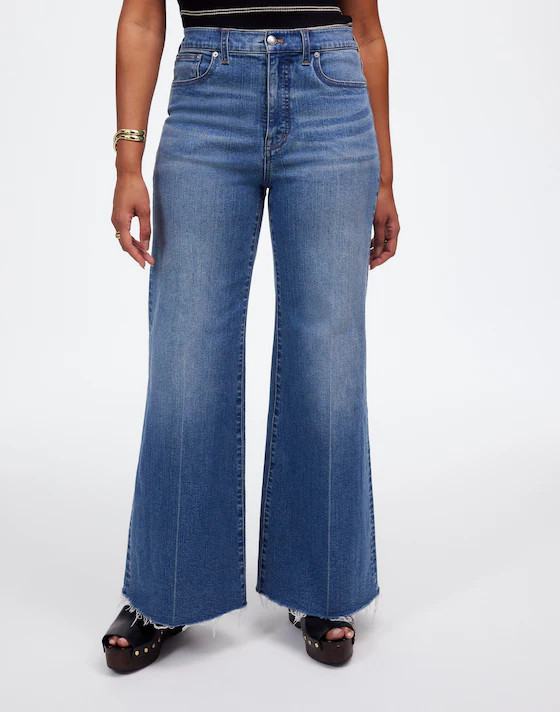 The Curvy Flared Wide-Leg Crop Jean | Madewell