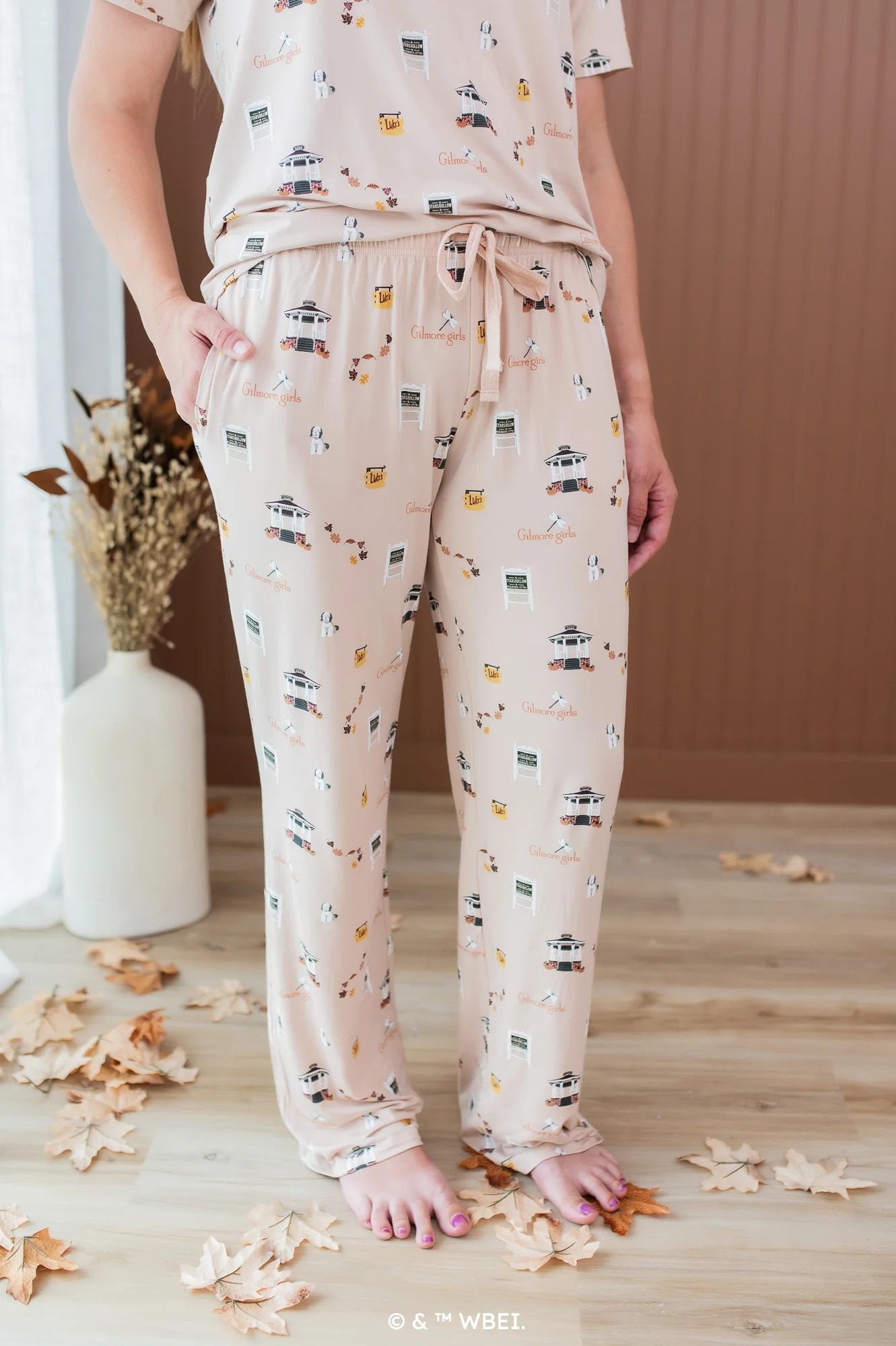 Women's Lounge Pants in Gilmore Girls | Kyte Living