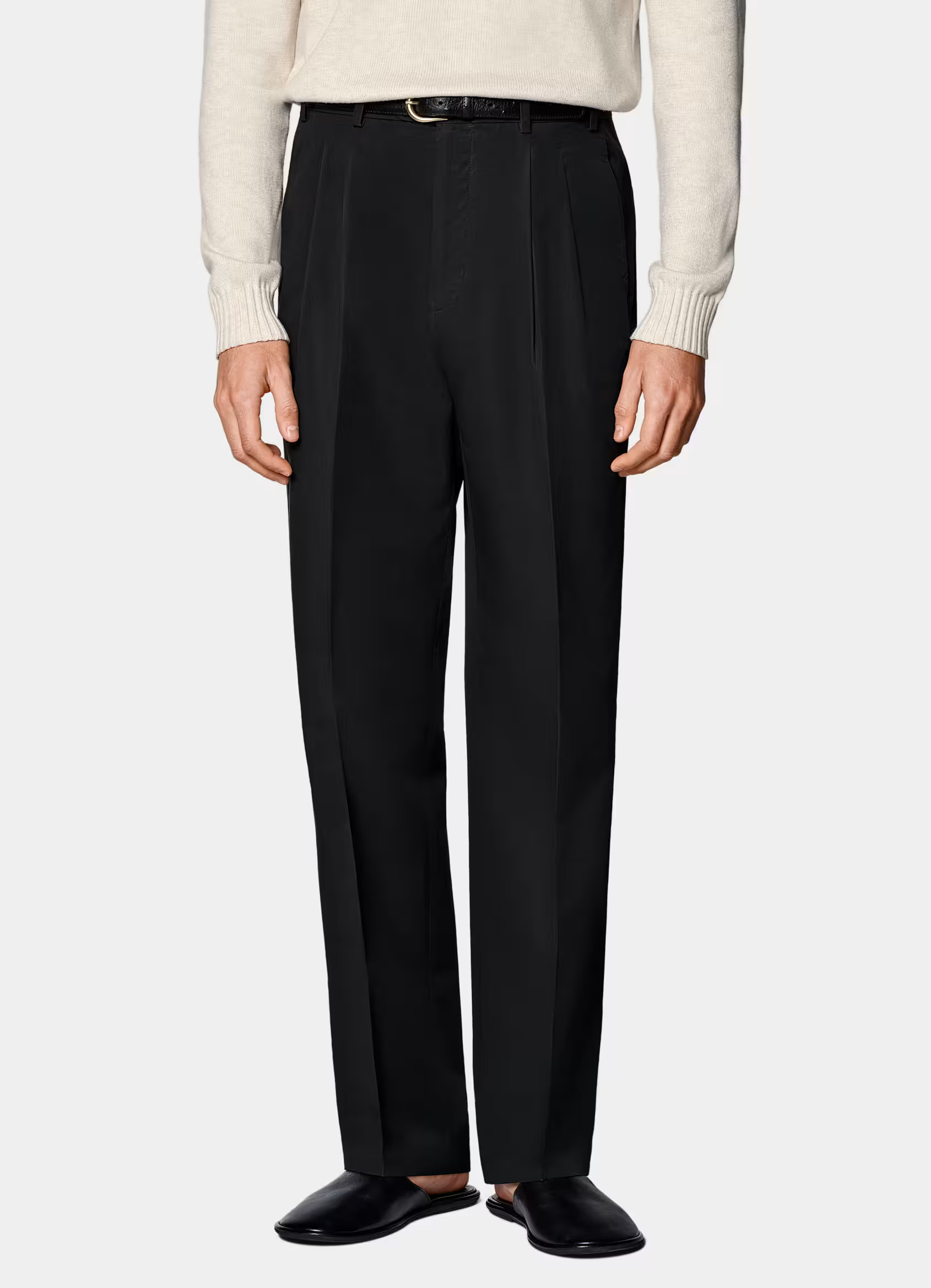 Black Wide Leg Straight Chinos | Suitsupply (US)