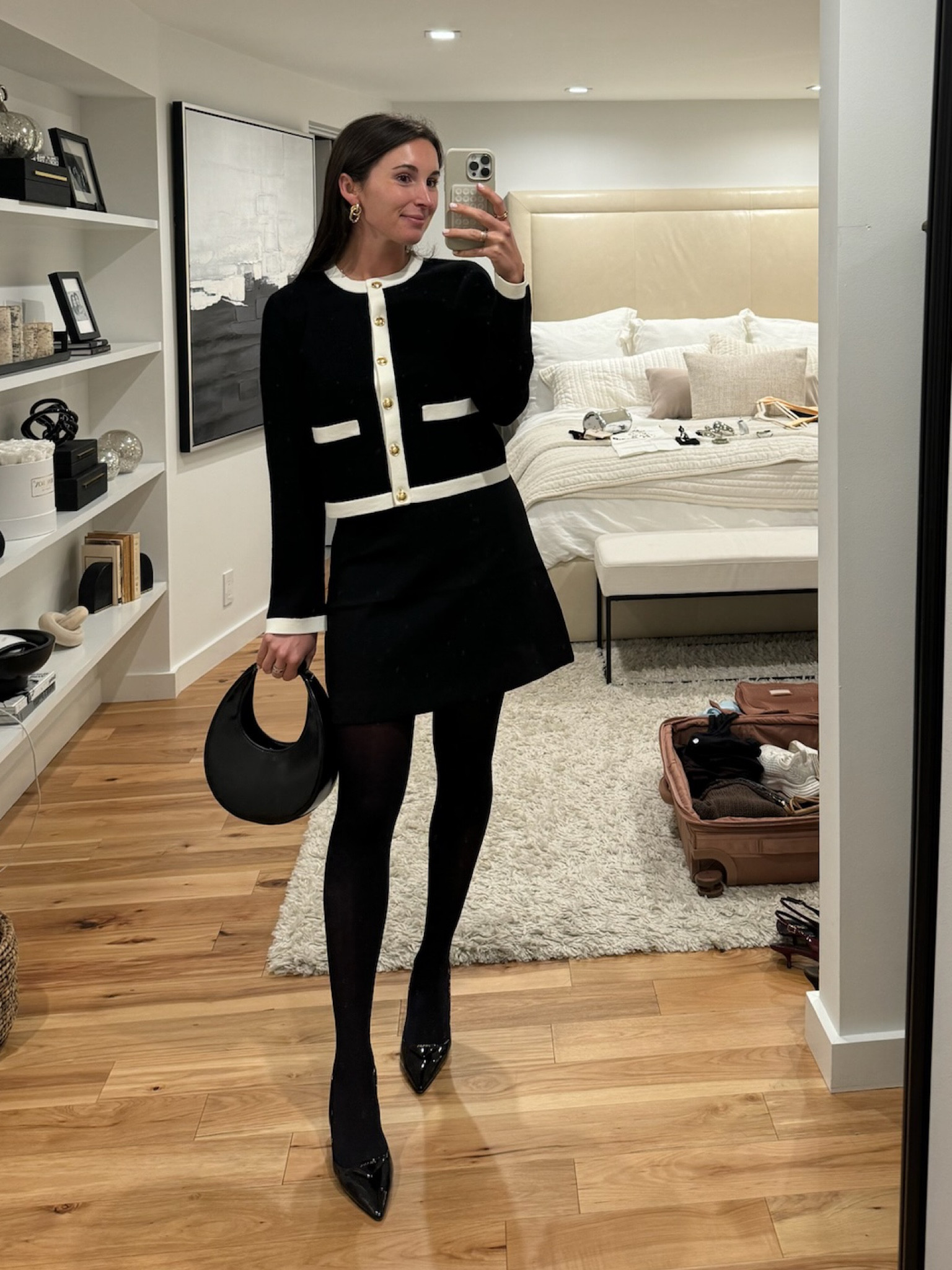 All black for the office 🤝