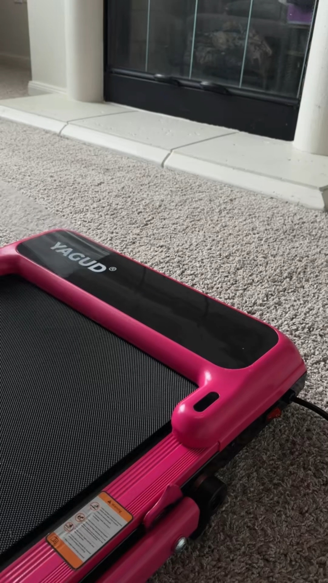 I’m leaving procrastination in 2025 so finally got the viral walking pad with the handrail #walkingpad #treadmill #newyearnewme #workoutathome #fitnessgoals

#LTKActive #LTKfitnessgoals #LTKselfcare
