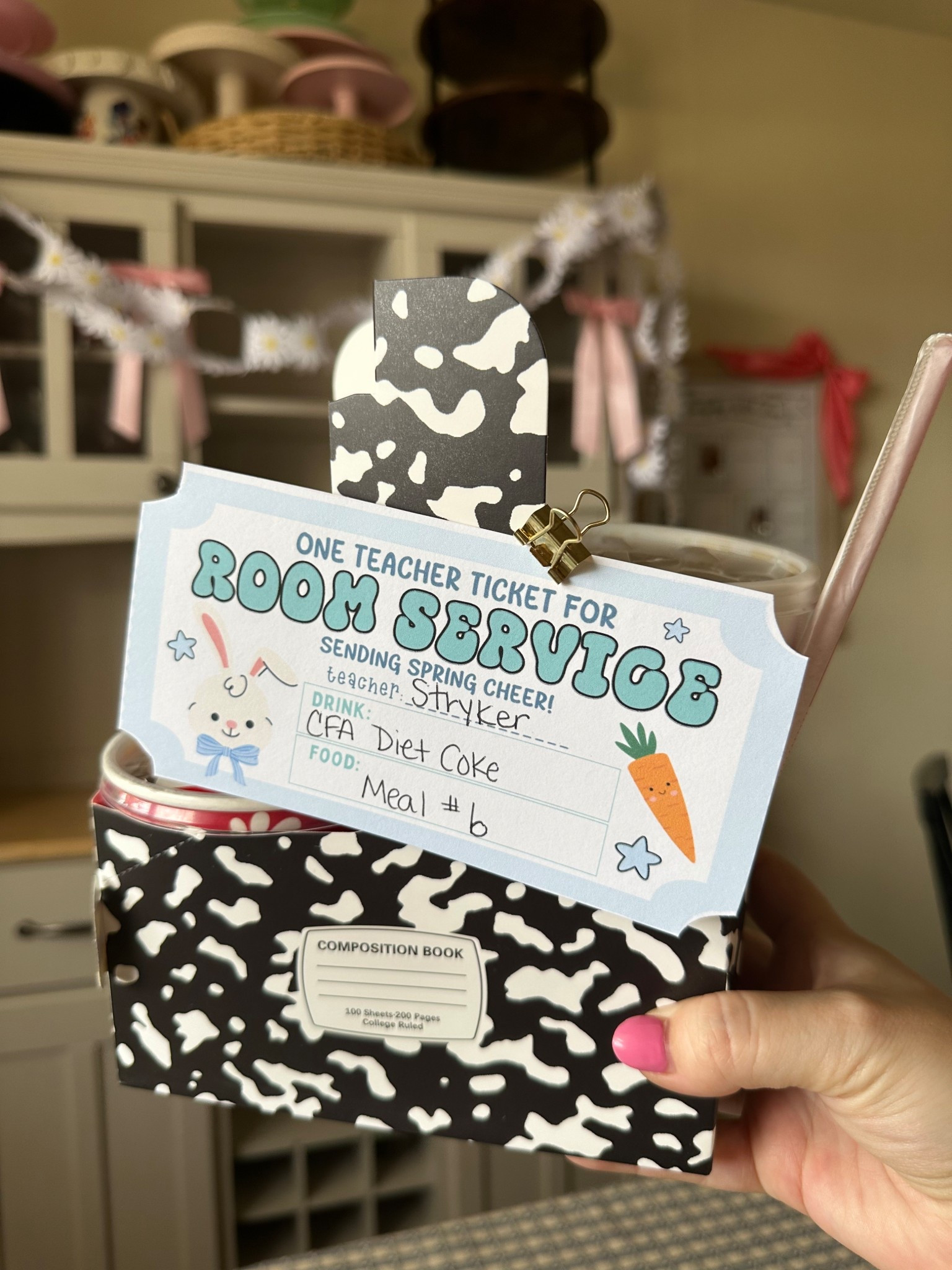 Loving these items for the cutest teacher gift ideas that are perfect for this room service idea!

#LTKSeasonal #LTKHome #LTKKids