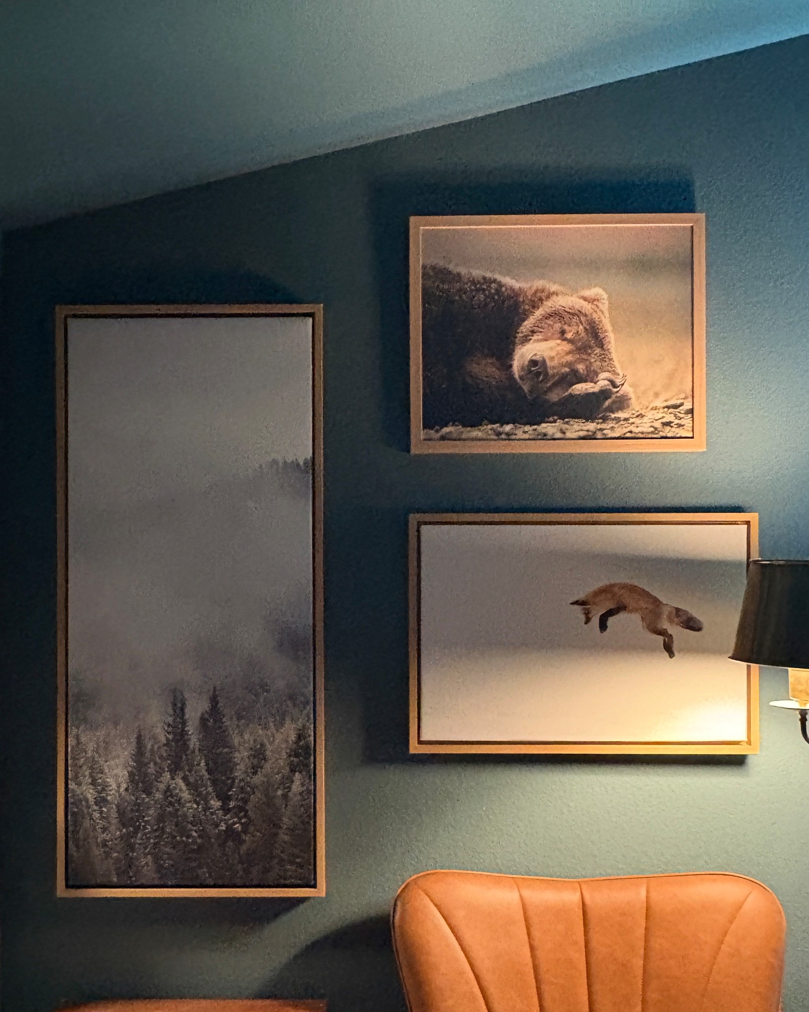 

Mountain themed gallery wall in a dark and moody bedroom.

#targetfinds #gallerywall #art #walldecor #foxart #bearart #mountainart #homedecor 

#LTKHome