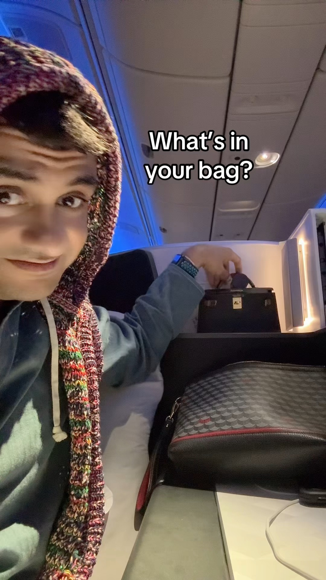 Is this you too? #handbaghumor #minikelly #whatsinmybag #whatfitsinmybag #hermesminikelly  @delta @hermes

#LTKdayinmylife #LTKTravel #LTKU