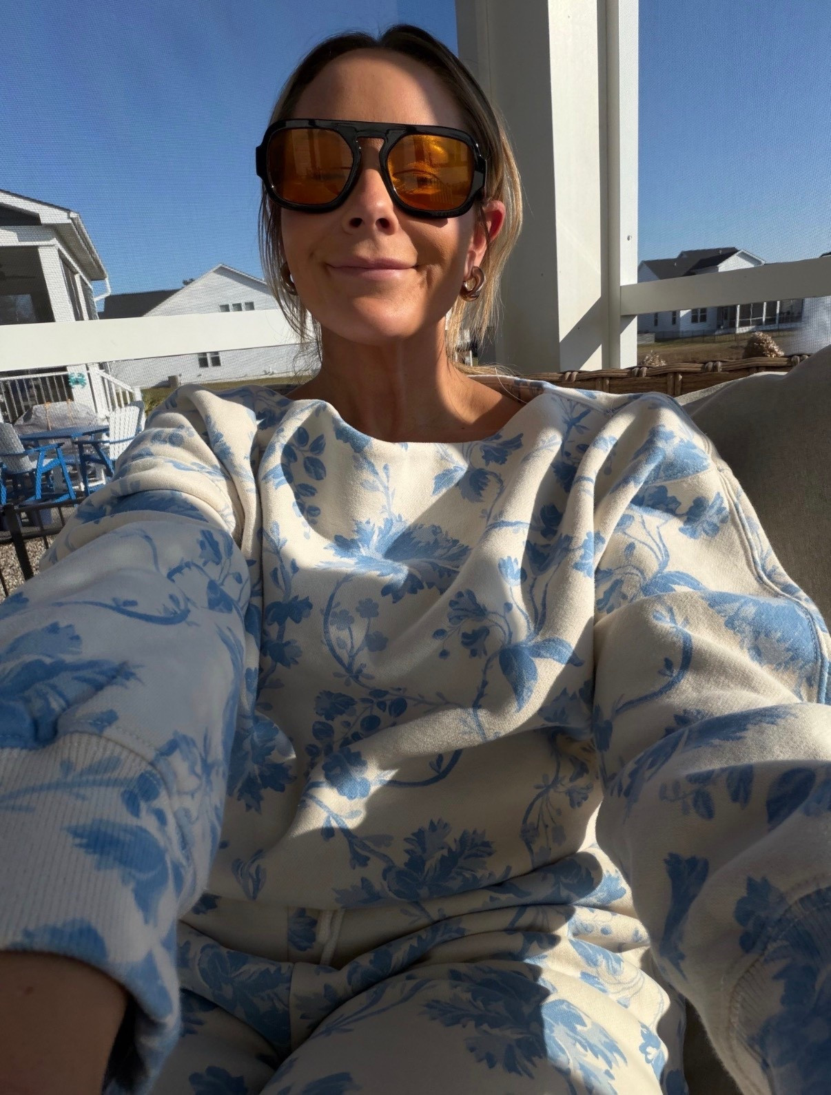 This sweat set is what I reach for when I want to be comfortable but still feel cute. Soft, relaxed, and somehow looks intentional enough for coffee runs, porch sitting, or just staying in all day. The blue floral makes it feel a little extra special. Linking the full set here.


matching sweat set, cozy lounge set, comfortable outfit, casual mom outfit, everyday loungewear, soft sweat set, relaxed fit outfit