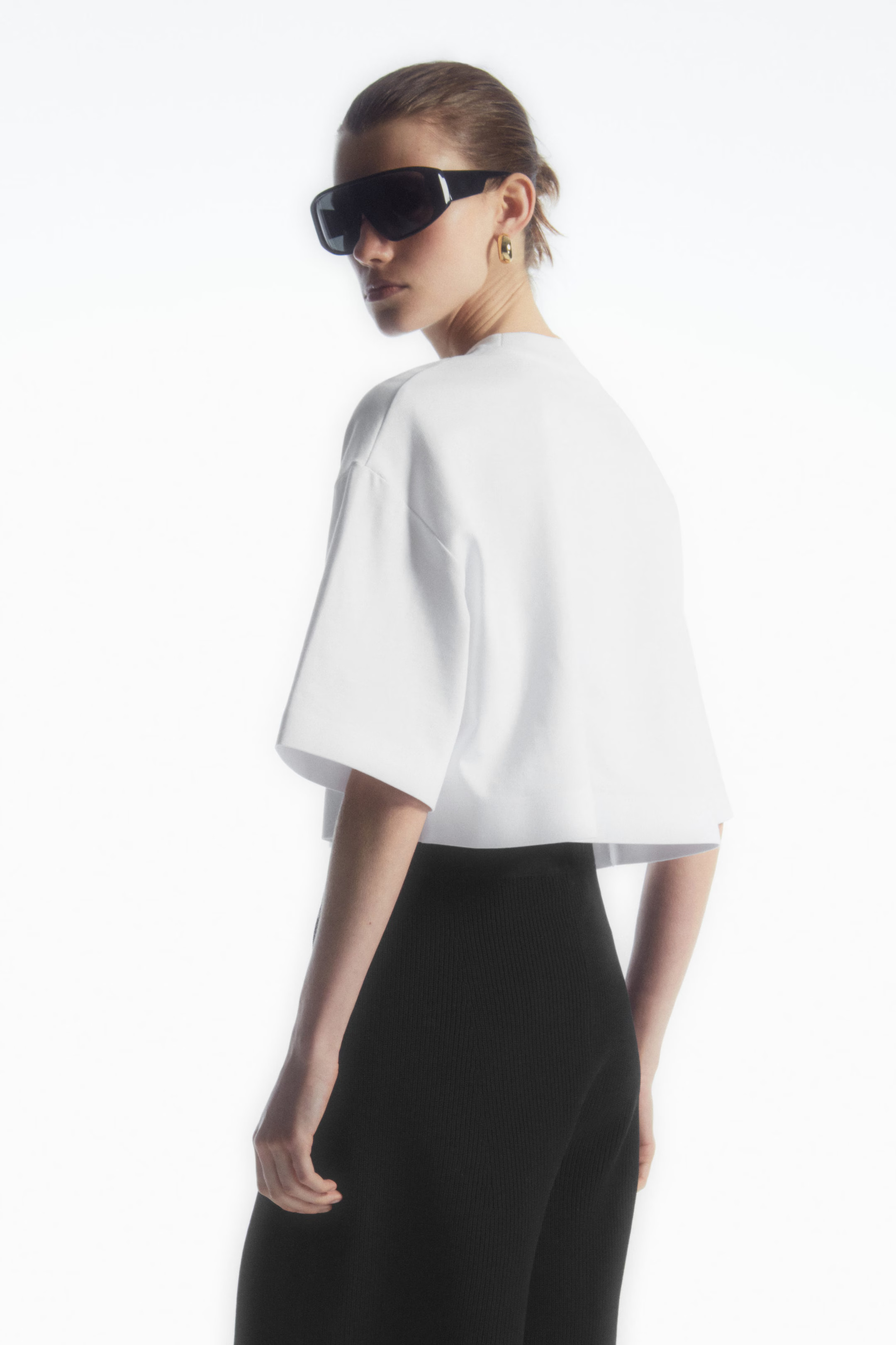 HIGH LINE RELAXED T-SHIRT - WHITE | COS UK