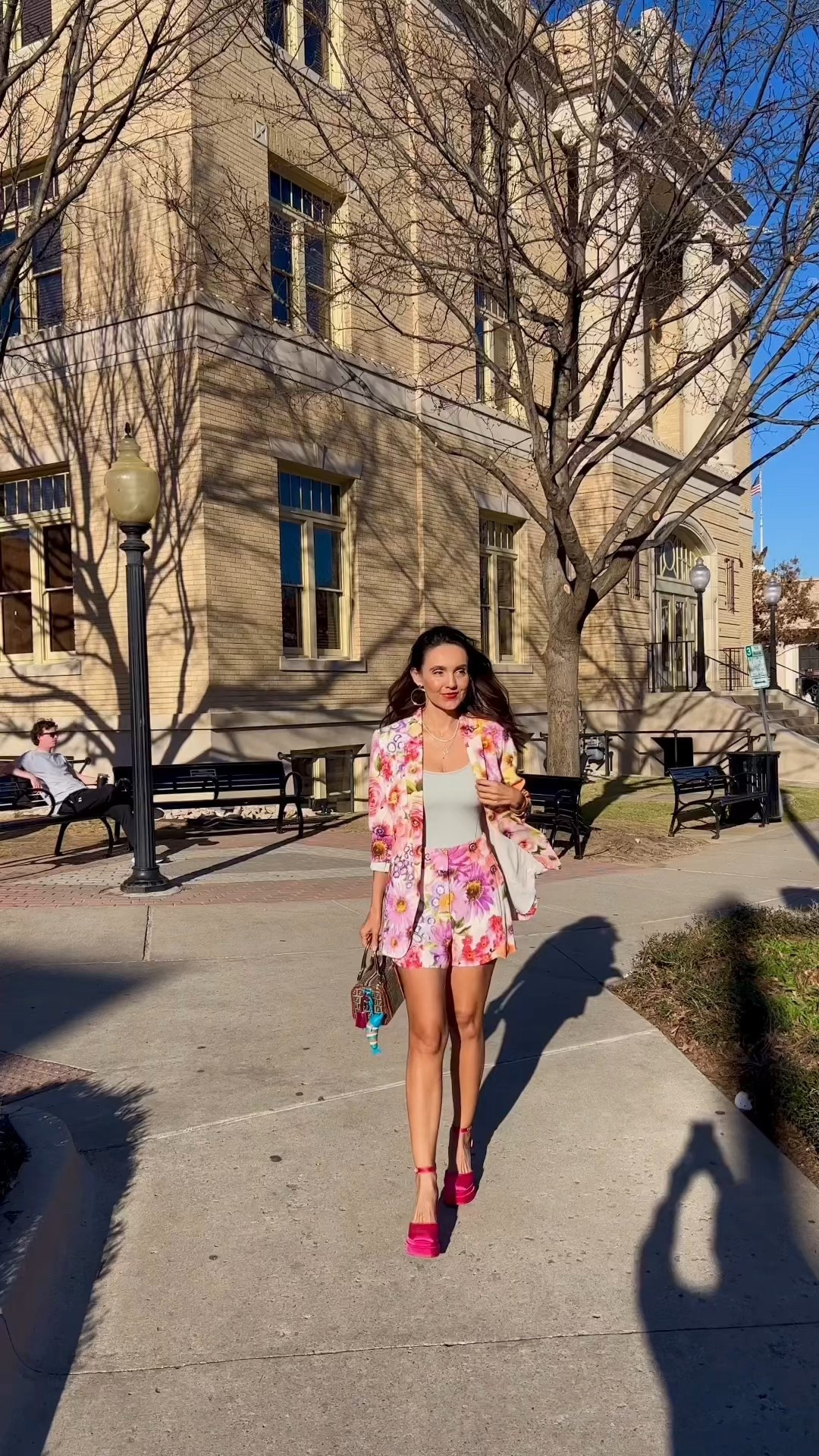 Spring looks I am loving right now! #express #springflorals #flowersets

#LTKFindsUnder100