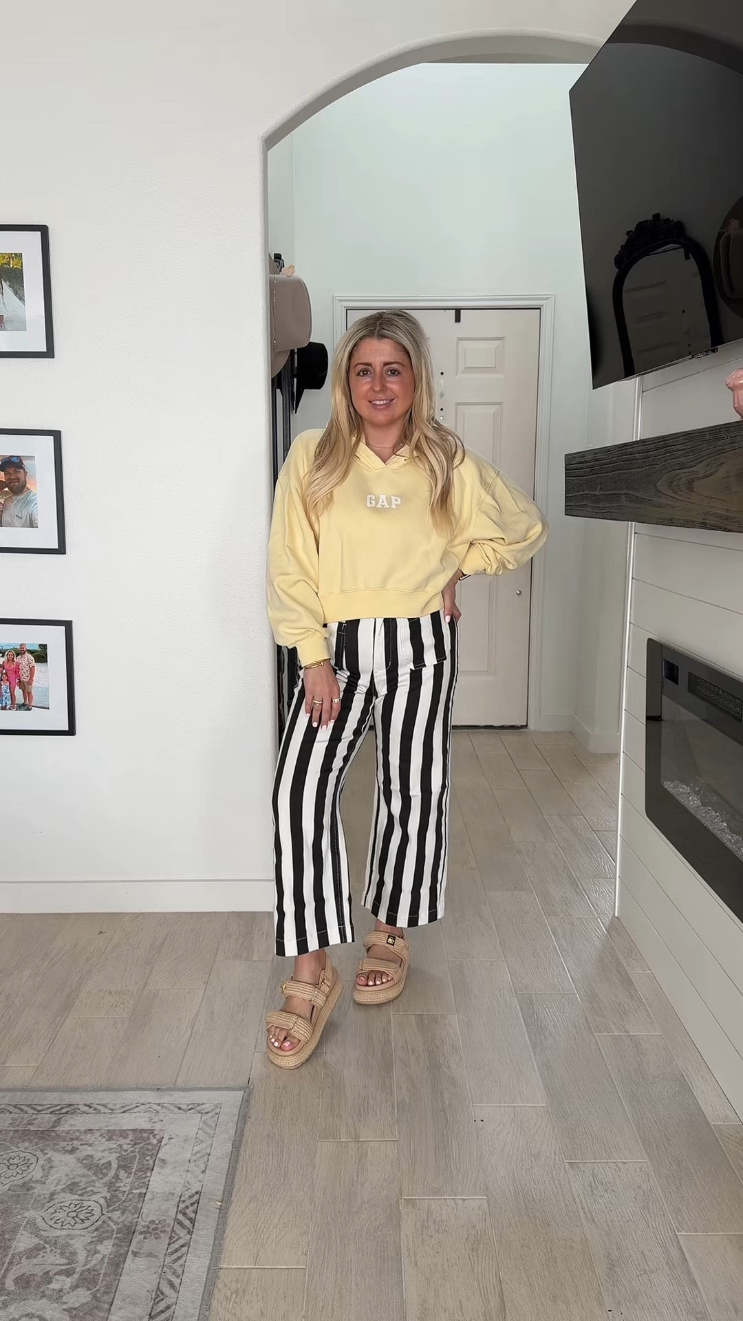 OOTD 
Small hoodie 
Size 4 jeans
Sandals up 1/2 a size 
Spring outfit
Resort wear 
Date night 


#LTKootd