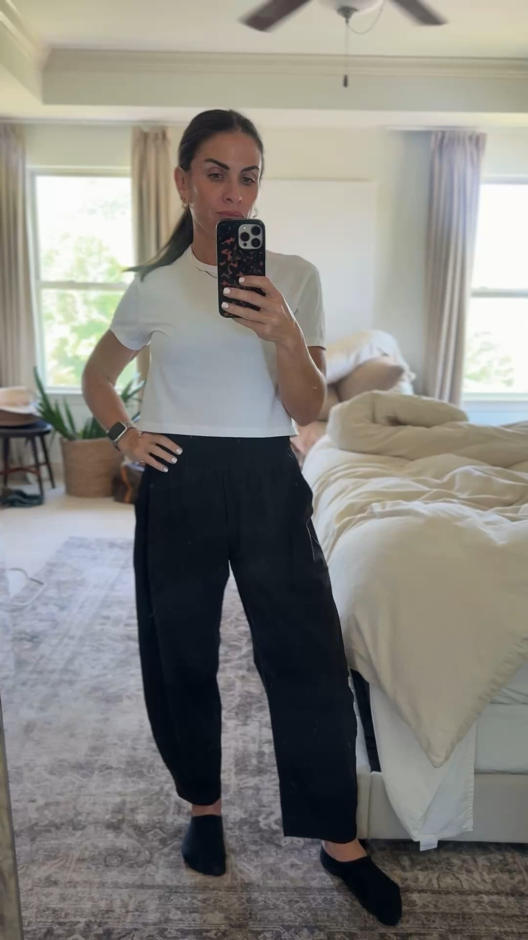 Swap your leggings for these casual athletic pants that can go from gym to errands to sportsball while looking put together 

#LTKOver40 #LTKfitnessgoals #LTKActive
