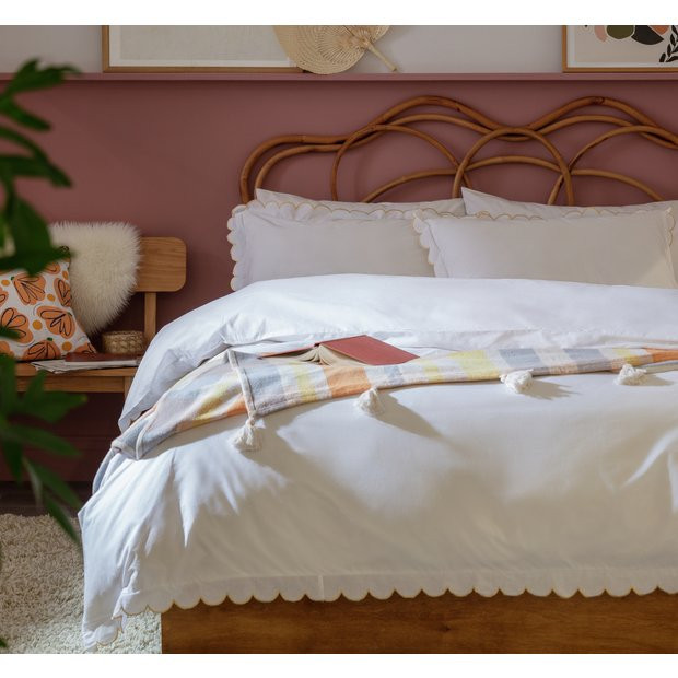Habitat Cotton Scallop Plain White Bedding Set - Double | Habitat UK
