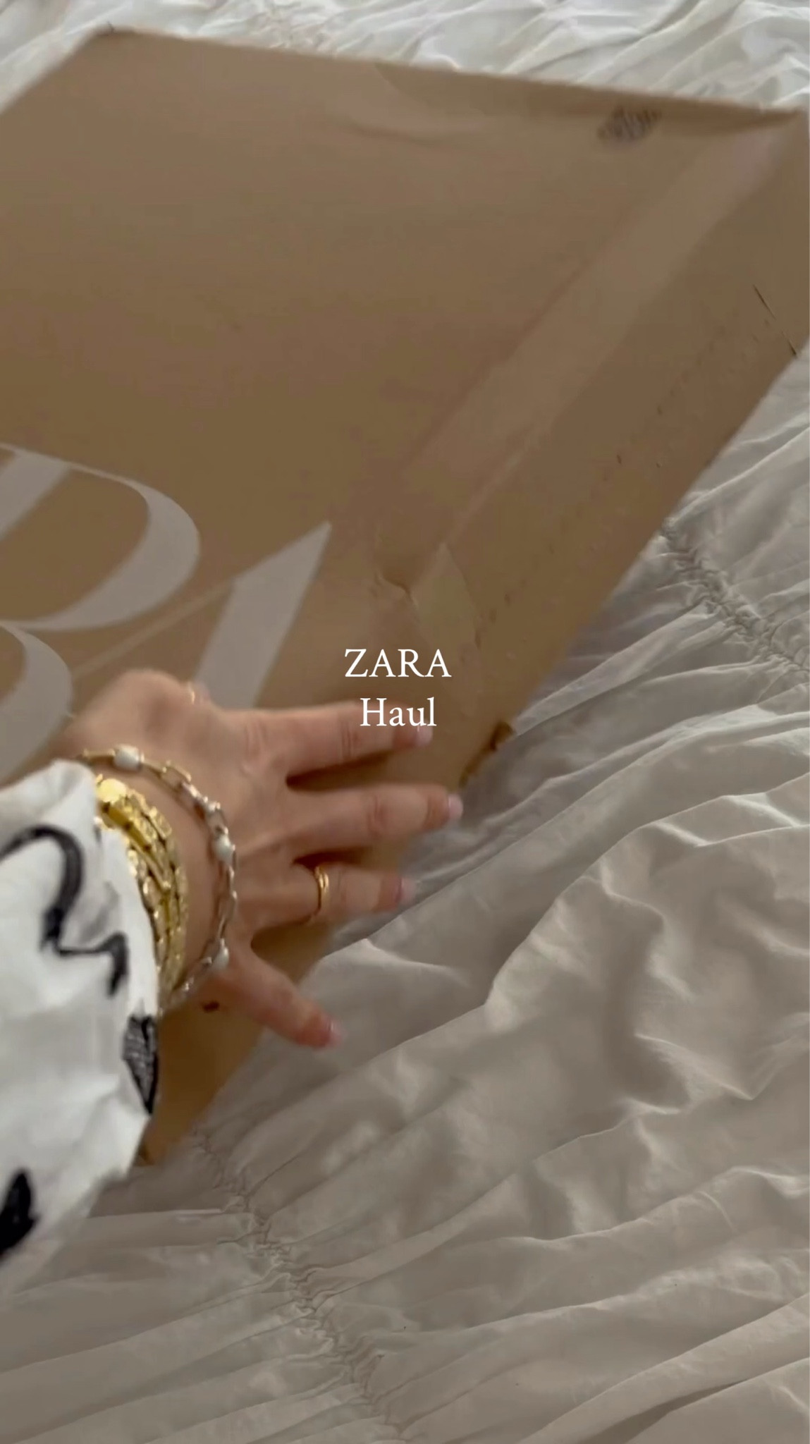 ZARA HAUL ✨ Zara woman Zara outfit. Zara Haul Zara new in Zara unboxing 

#LTKspring #LTKunboxing #LTKuk