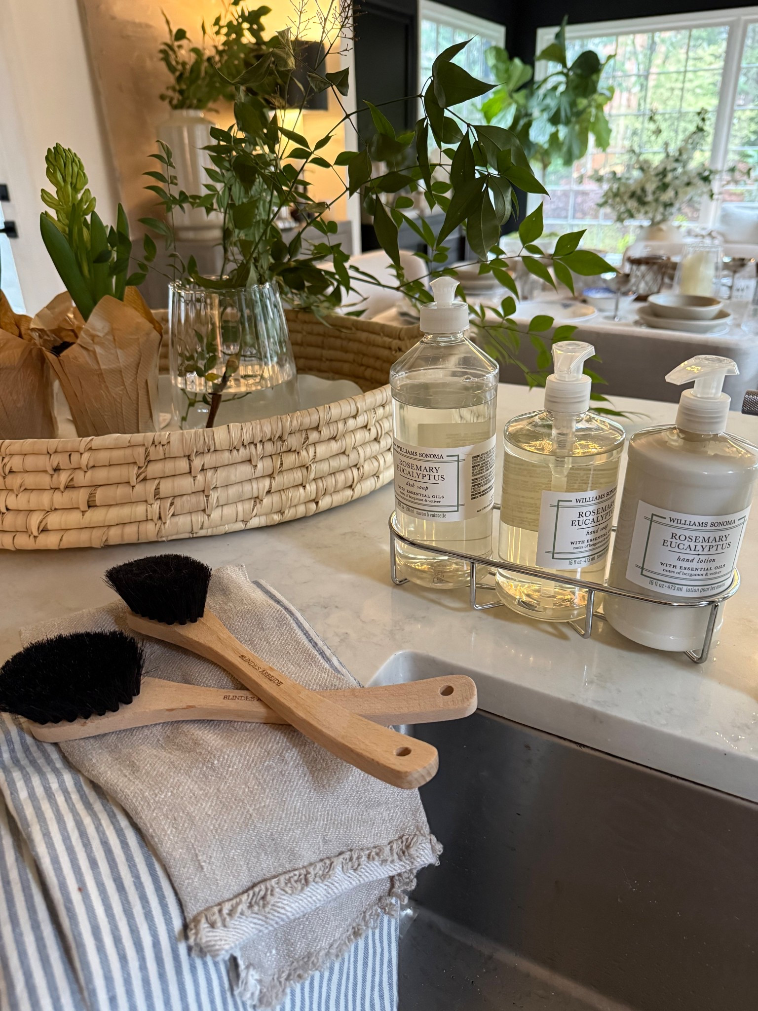 I love switching up my dish & hand soap for spring and this one is uuuuuhhhhmazing!!!! I’m freaking over my basket tray with hyacinth growing and my new kitchen brushes (I fell in love with these in Denmark and just had to have a set! The little towels stacked is not only practical but soooo pretty!! Eeekk! XxV 

#LTKHome #LTKdayinmylife #LTKSeasonal