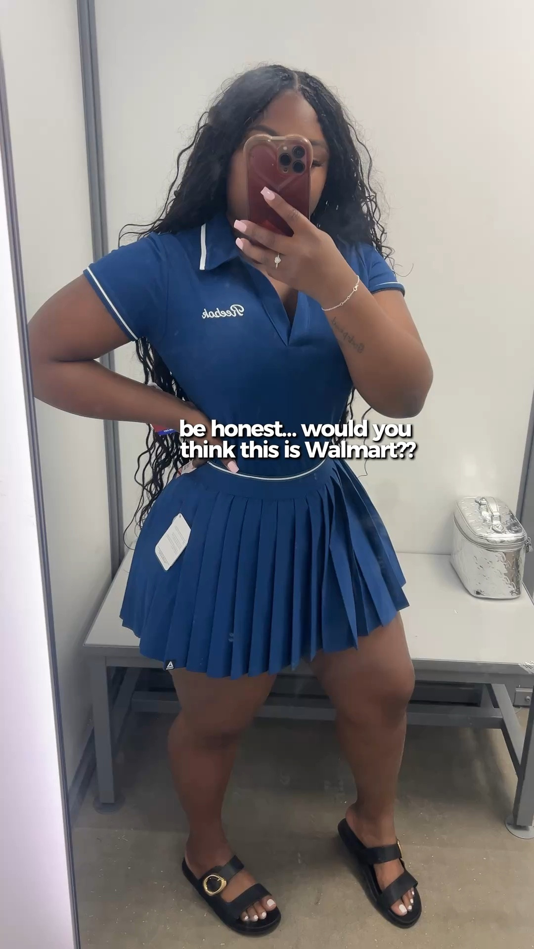 be honest… would you think this is from Walmart?? 😭

because I didn’t… and it’s literally Reebok

these sets are so easy to throw on and still look put together
like this is my type of everyday outfit fr

Walmart really not the same Walmart anymore…

which one are you picking?? 👀

comment LINK & I’ll send it 🛍️